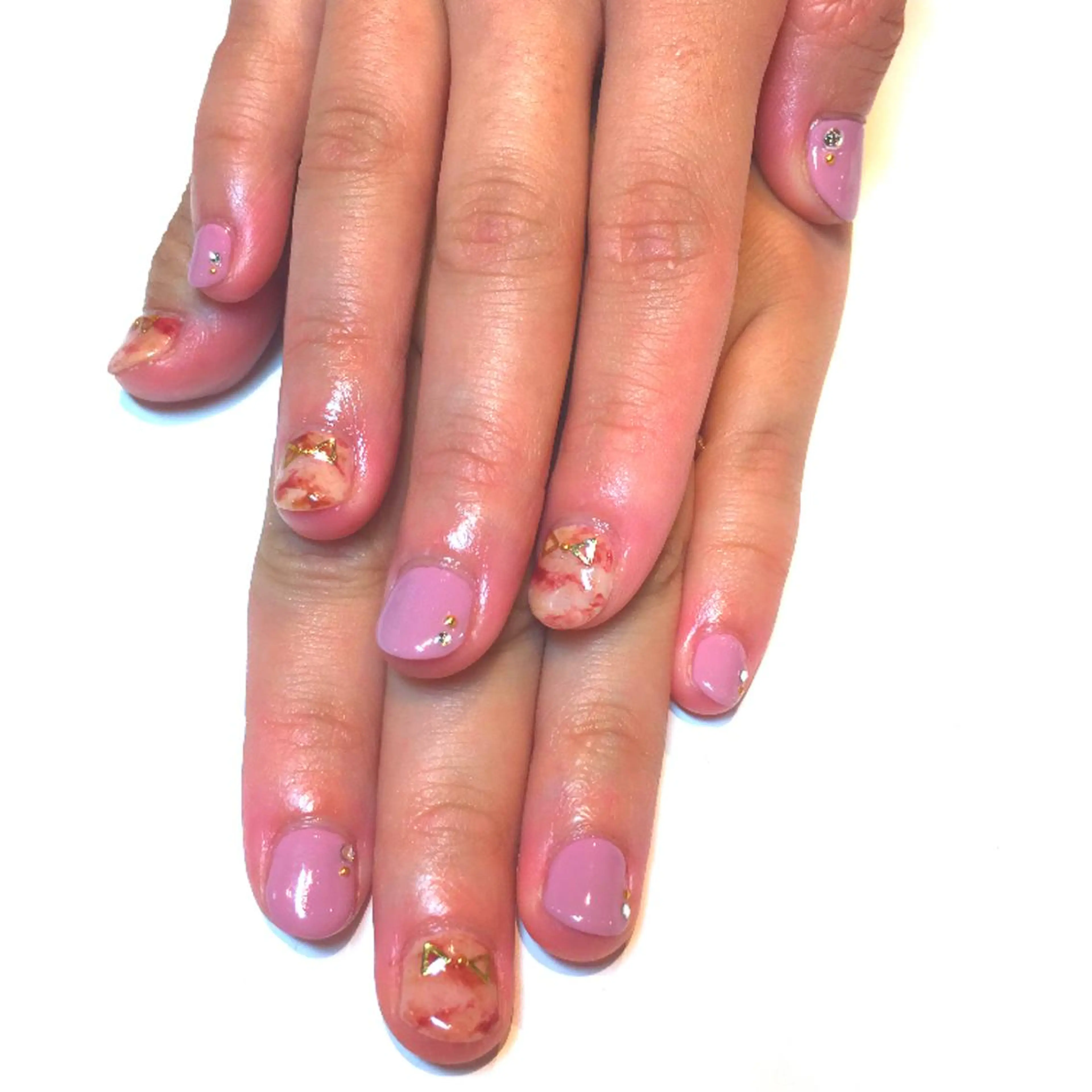 ネイル アートネイル アンドルーチェ スクールのマツエク・マツパデザイン