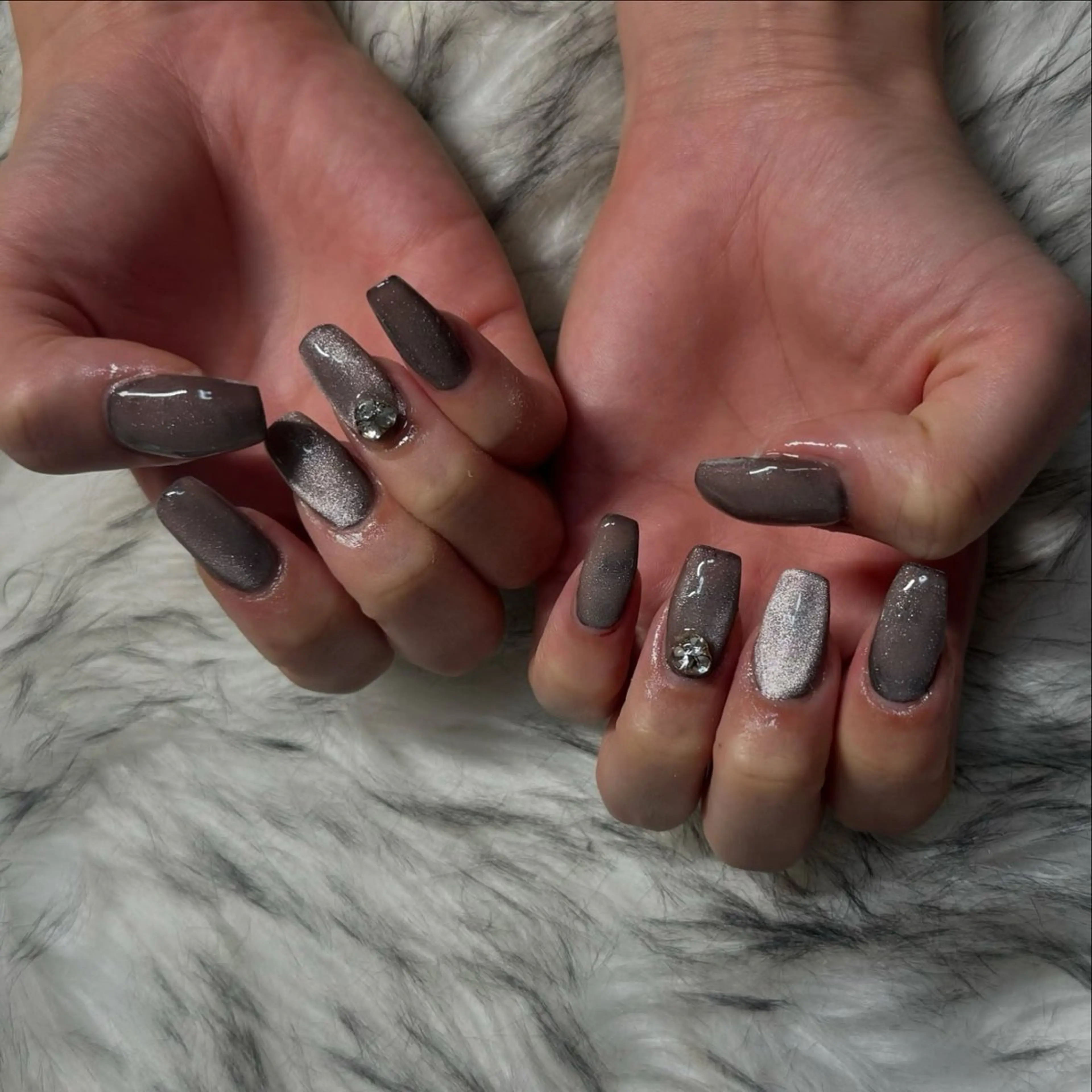 セミロング ハンドネイル mao .のネイルデザイン