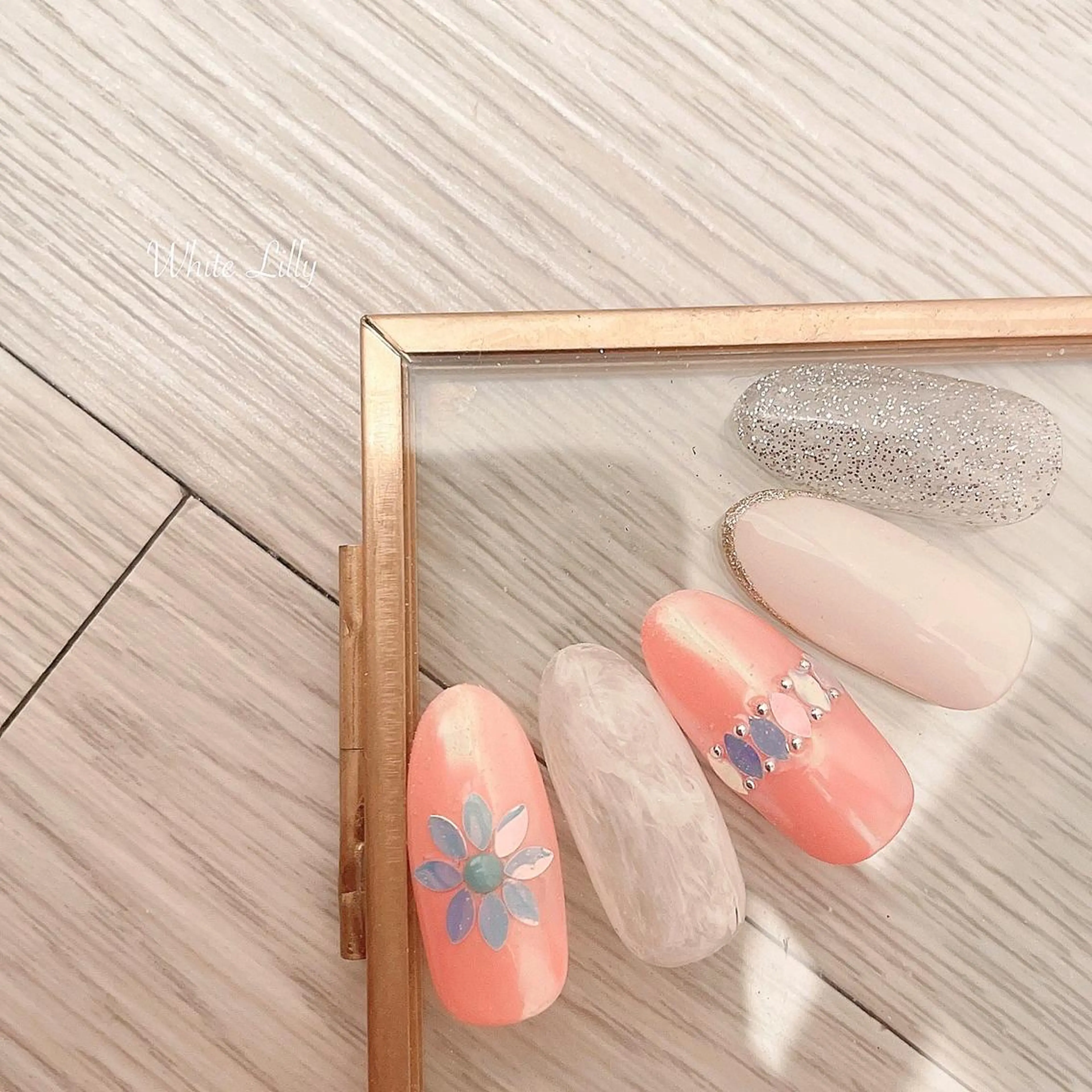 ネイル 牧田 雅世のネイルデザイン