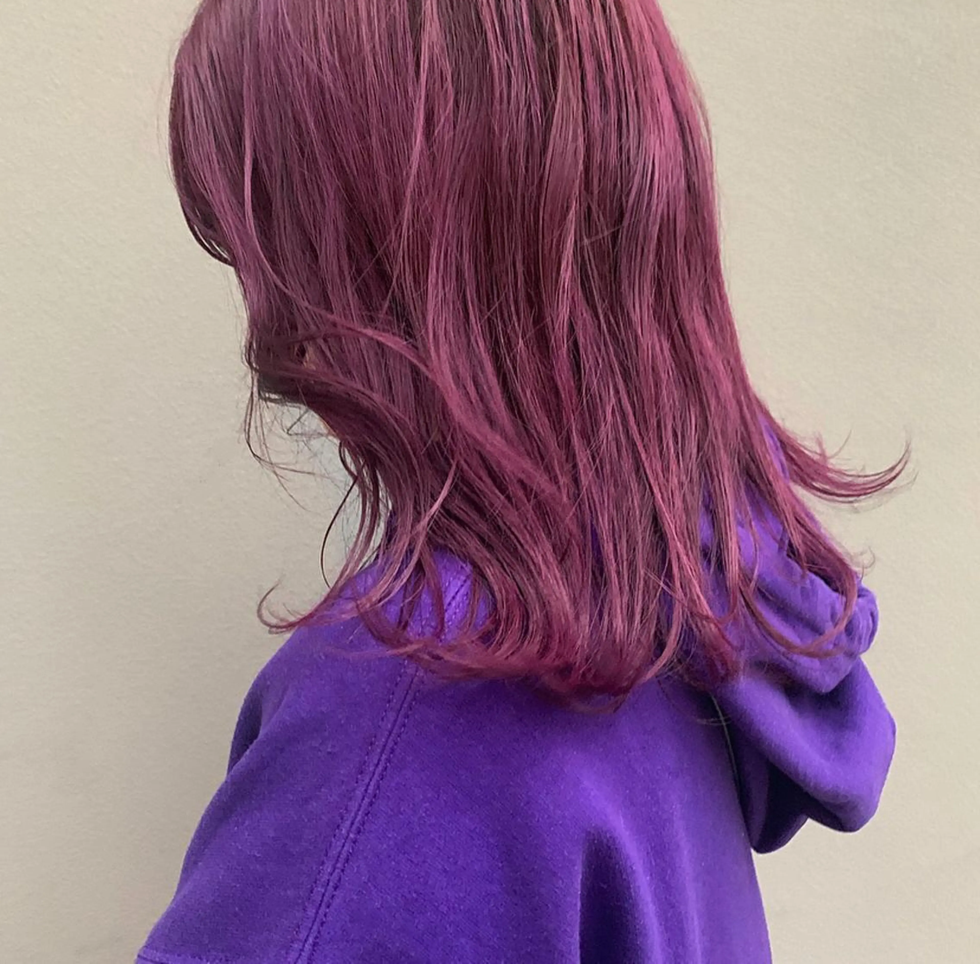 セミロング カラー Authen. soraのヘアスタイル