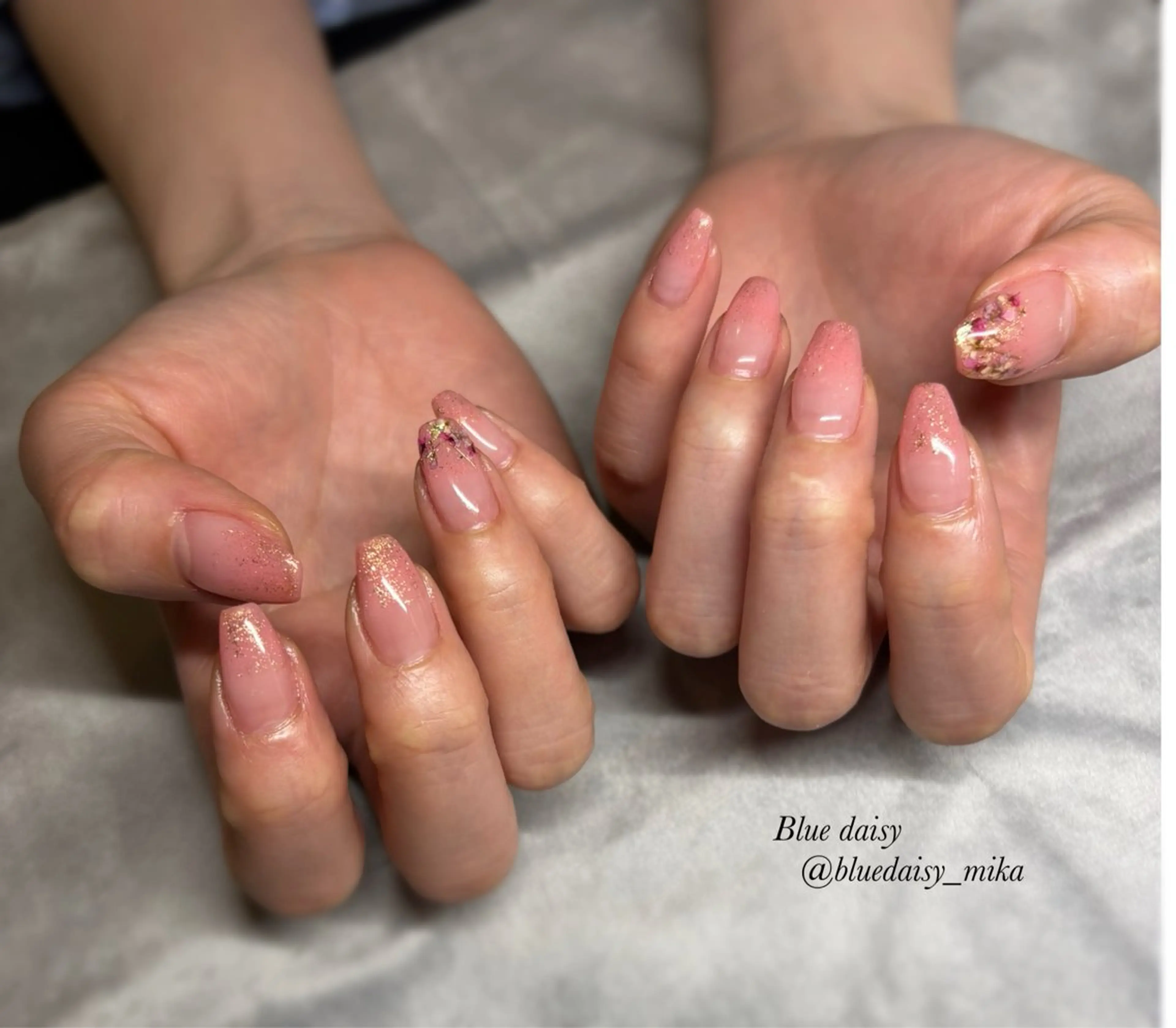 ネイル ハンドネイル Blue daisy 栄本店のネイルデザイン