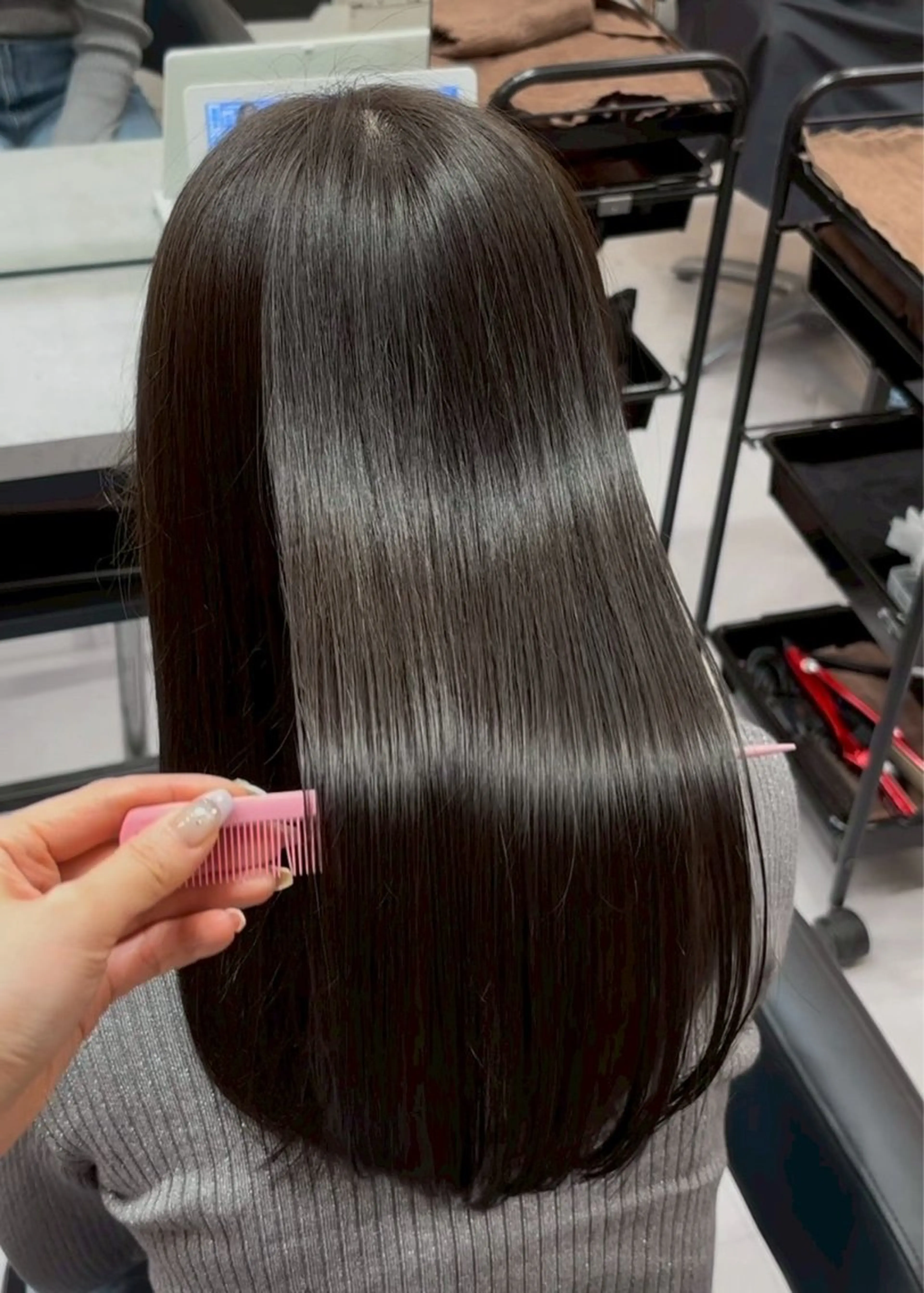 ロング カラー ヘアカラー 練習モデル募集中🎀 百果のヘアスタイル