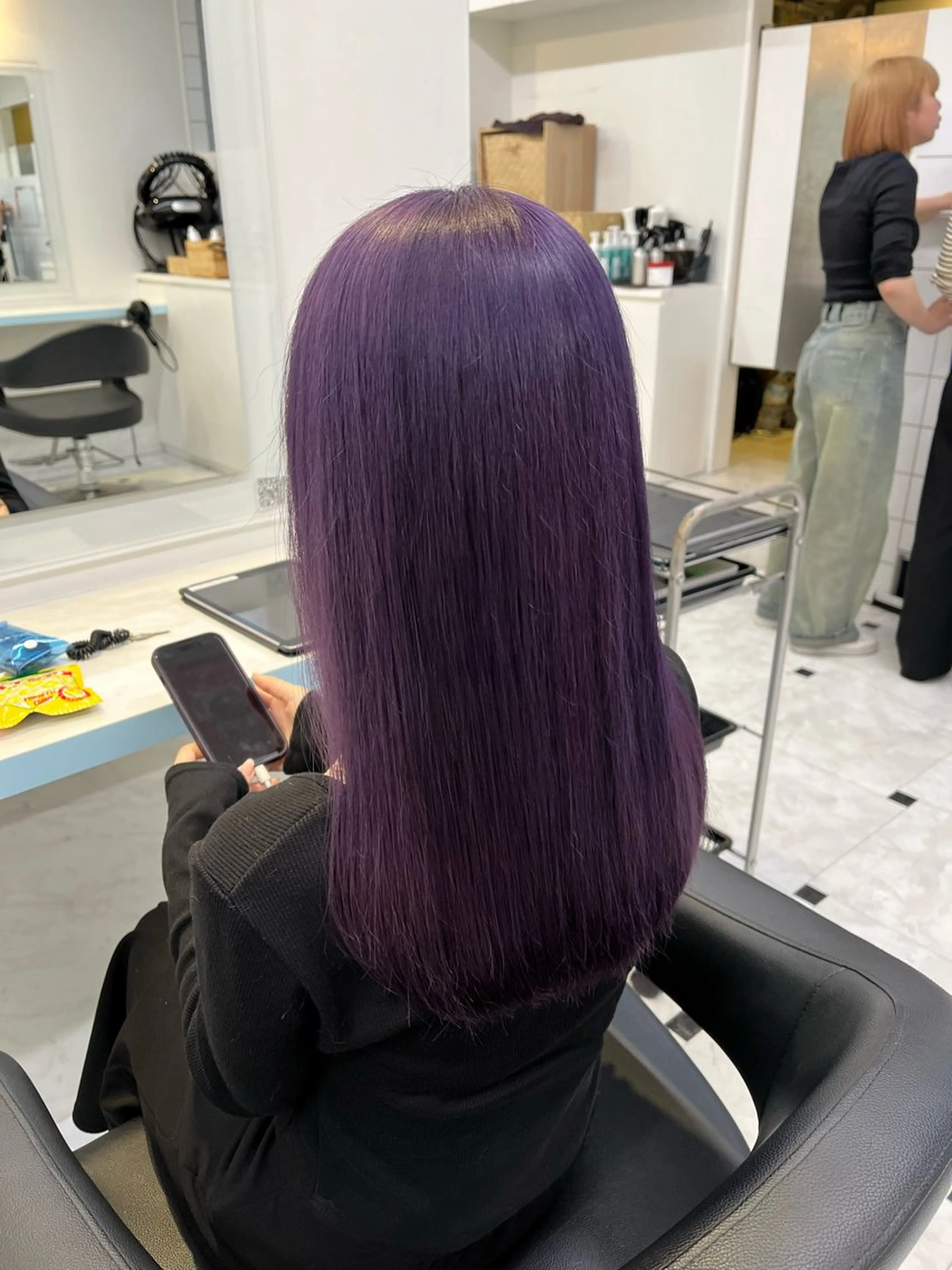 セミロング カラー ヘアカラー トリートメント ブリーチカラー 🩵MIZUKIのヘアスタイル