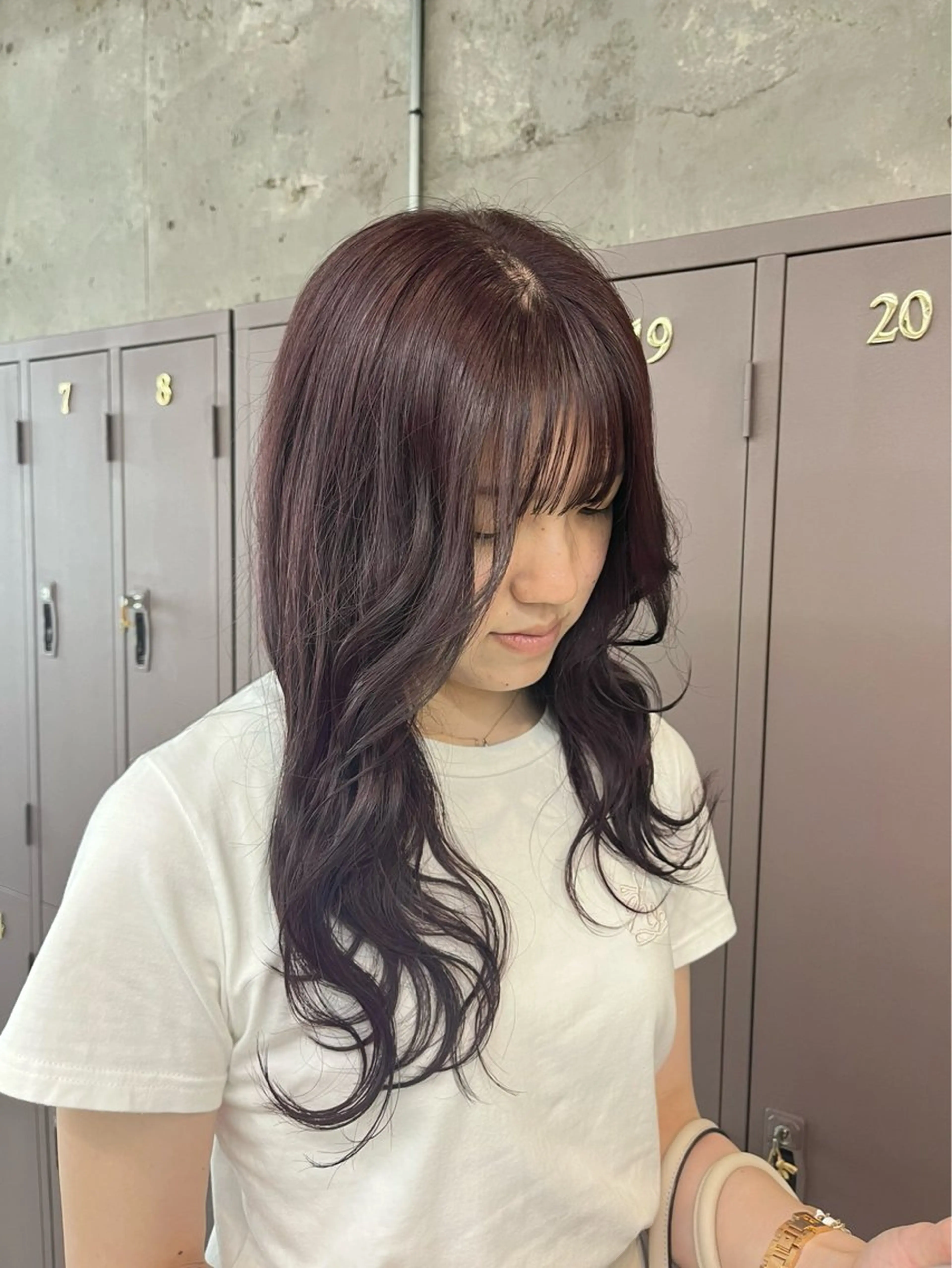 ロング カット ヘアカラー オリーブ/レイヤー/ 酸性ストレート/ゆなのヘアスタイル