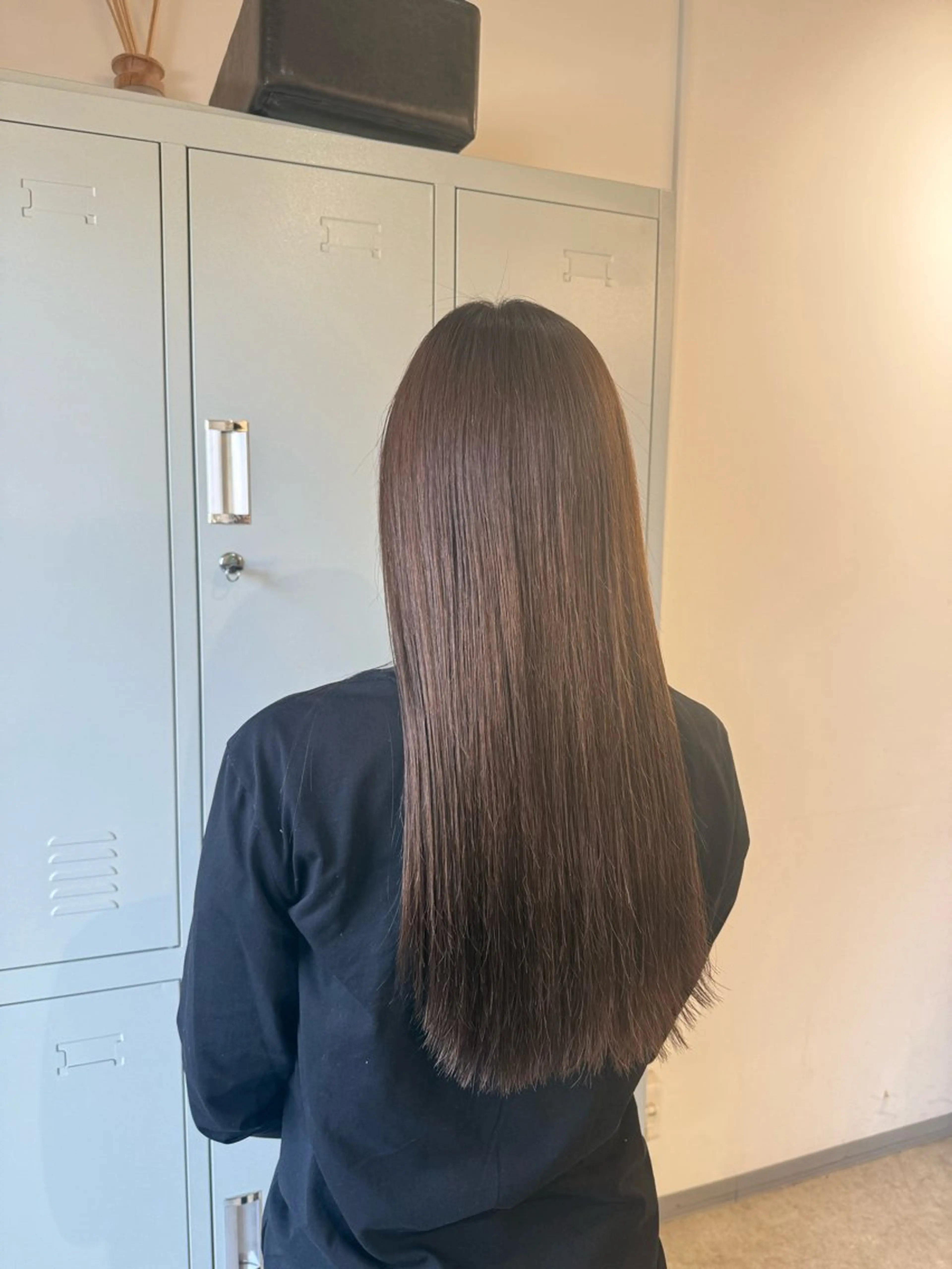 セミロング カット ヘアカラー トリートメント 透明感カラー🫧 🍒ダブルカラーのヘアスタイル