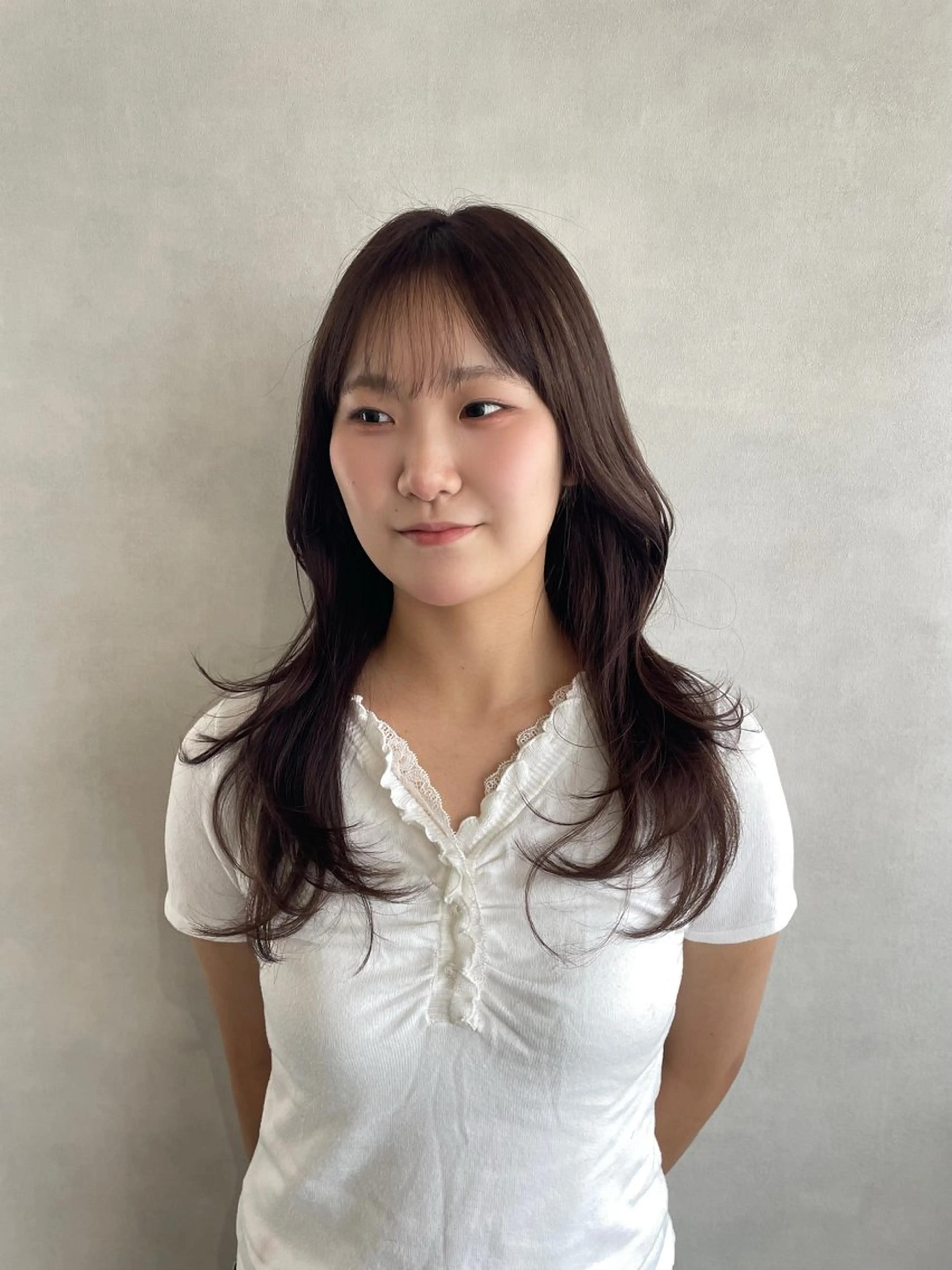 ロング カット ヘアカラー 元平 未祐のヘアスタイル