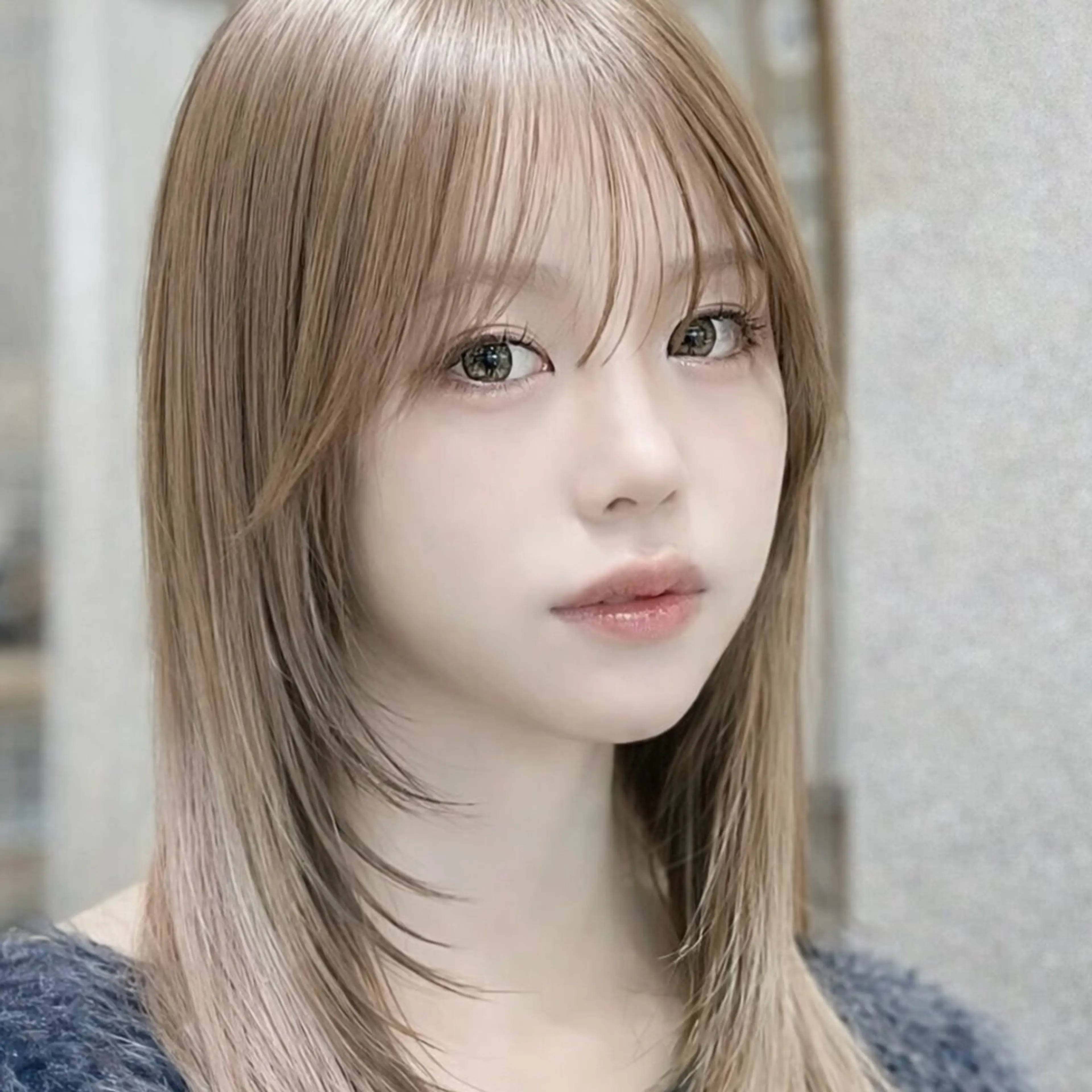 ロング カラー ヘアカラー トリートメント 地毛風縮毛矯正飛我 赤み無し透明感ヘアのヘアスタイル