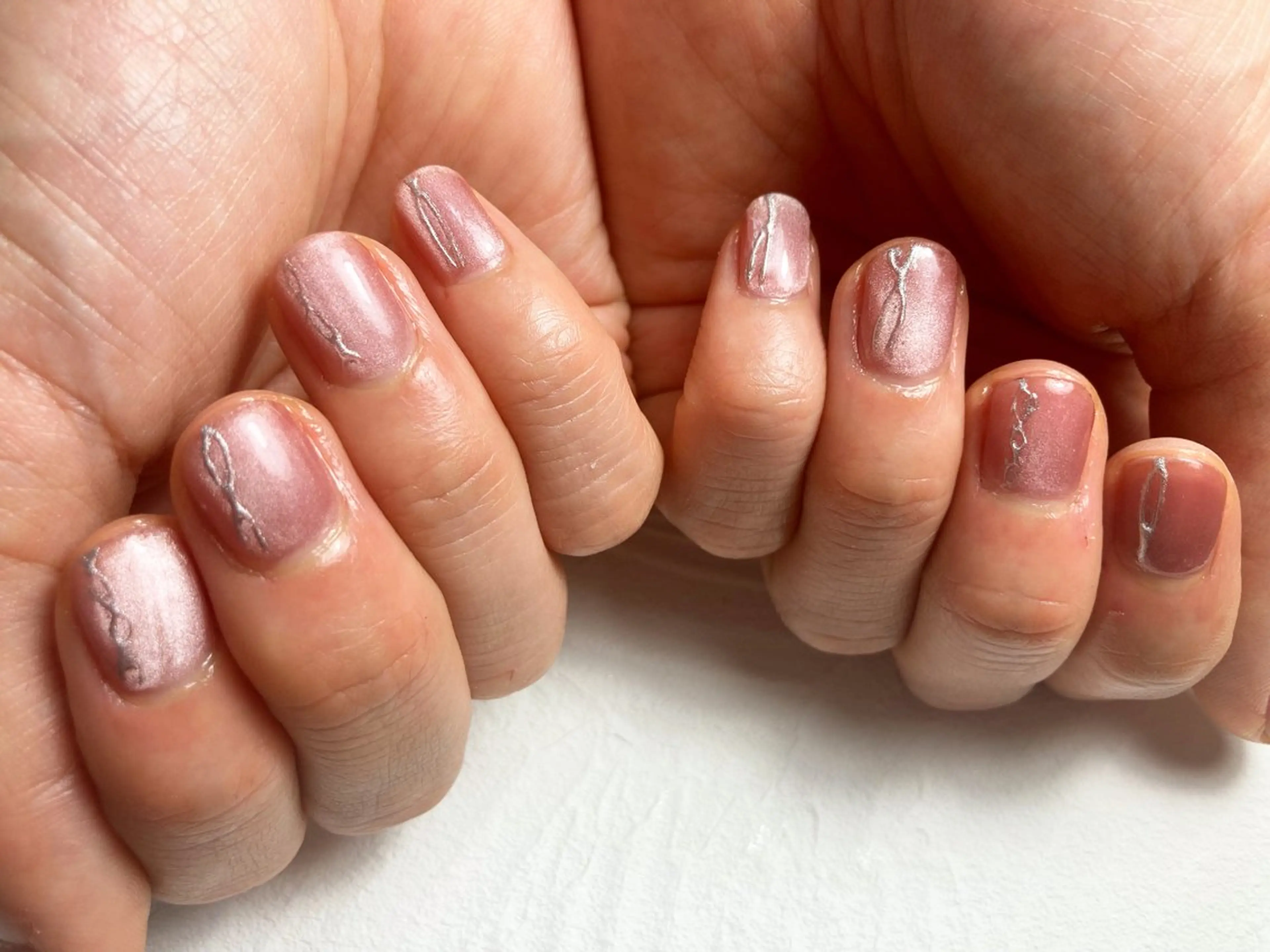 ネイル アートネイル マグネットネイル 北野 優理のネイルデザイン