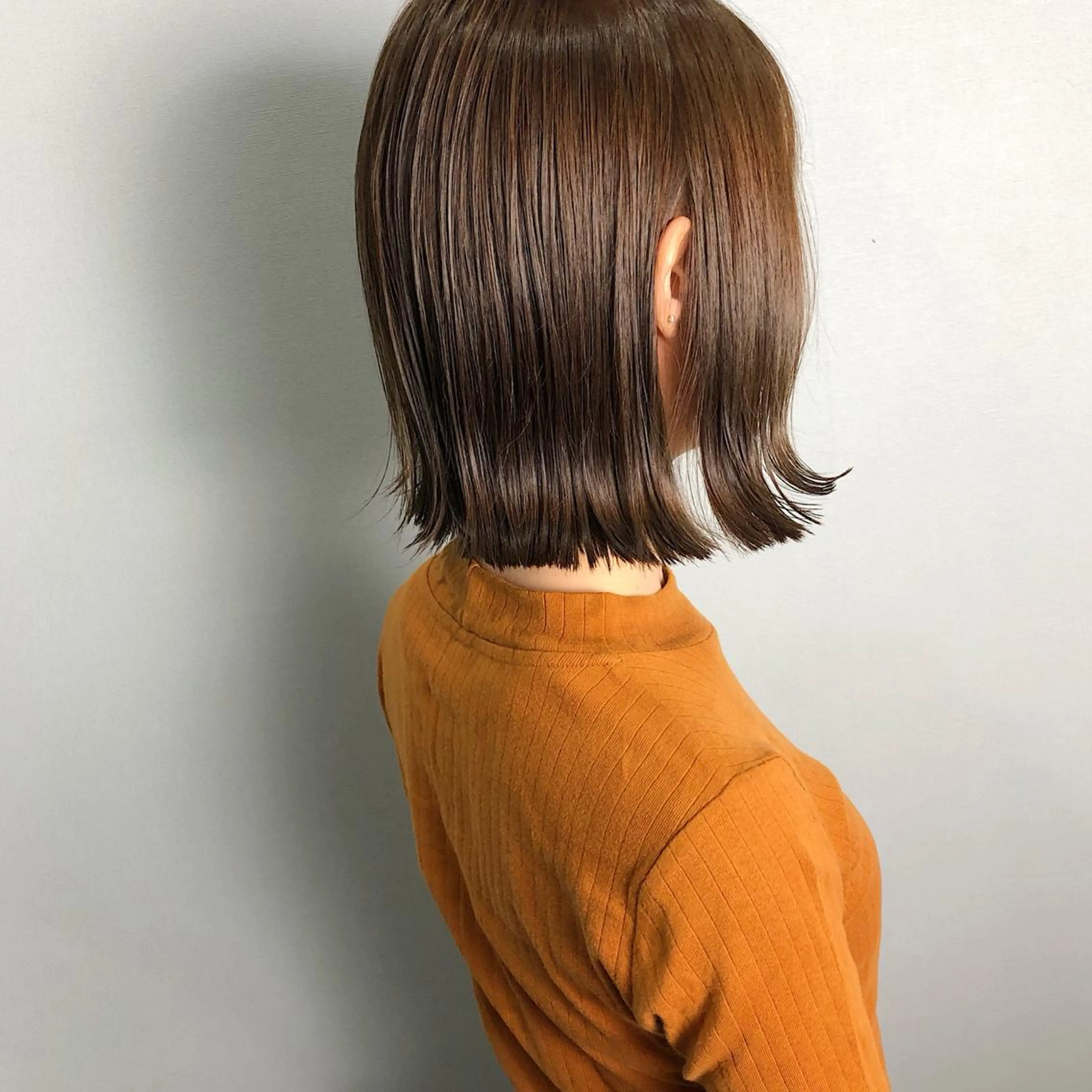 ショート カラー 透明感カラー ボブ 外国人風カラー 外ハネヘア 美髪専門サロン kazuのヘアスタイル