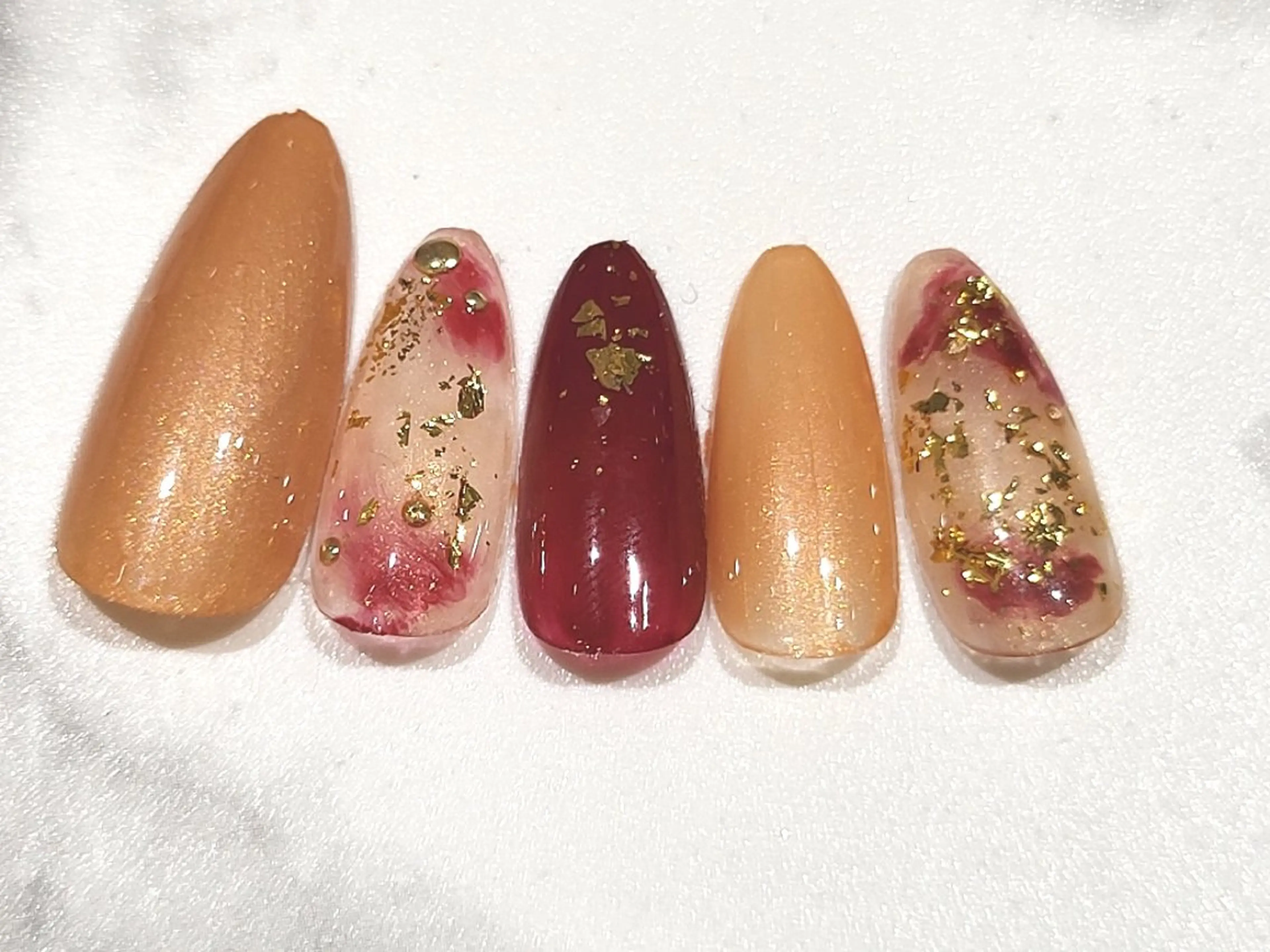 ネイル ニュアンスネイル ワンカラーネイル ハンドネイル 矢野 美希のネイルデザイン