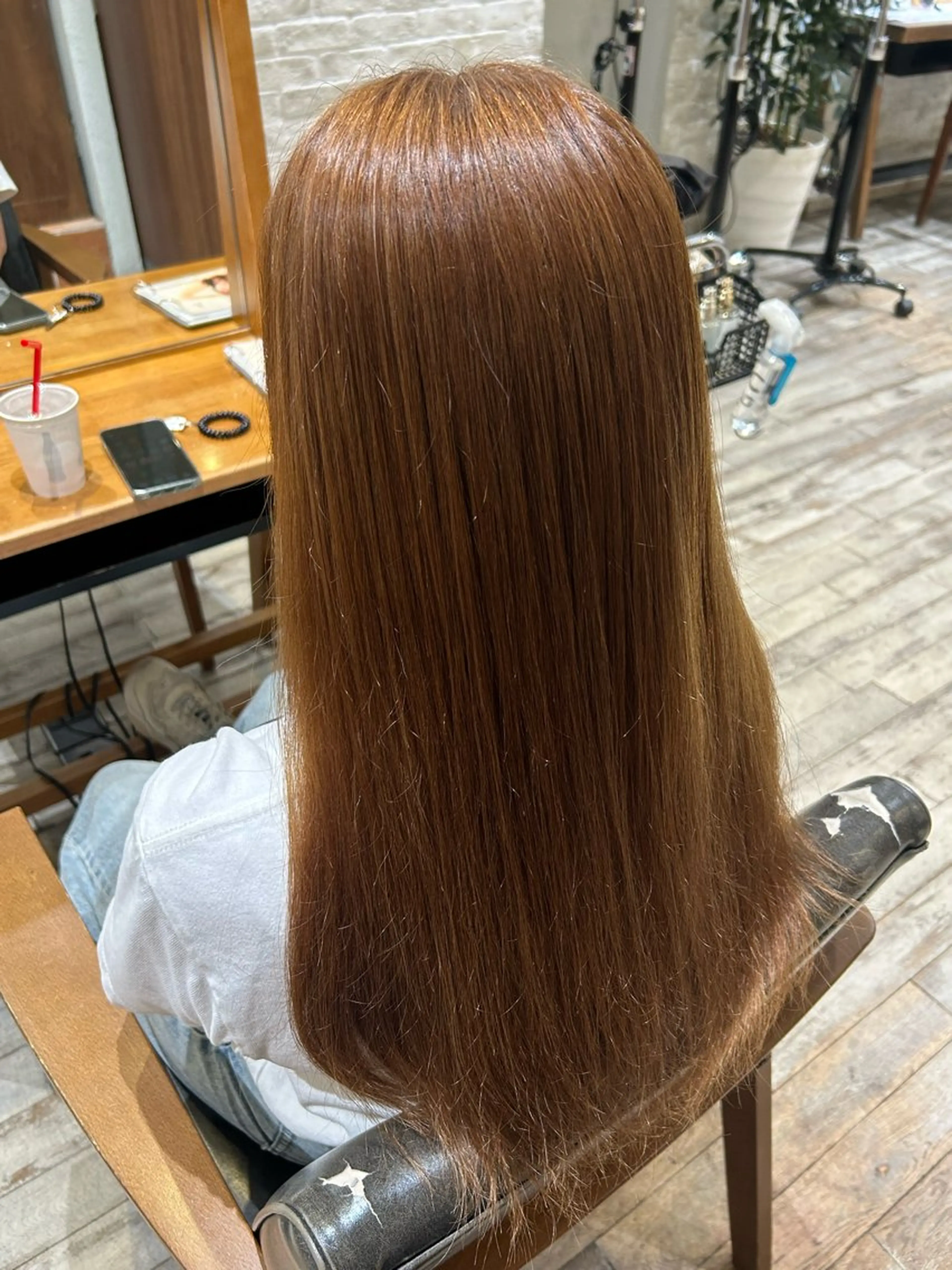 セミロング ‪広瀬快斗／ツヤ髪 /似合わせカラー🌱のヘアスタイル