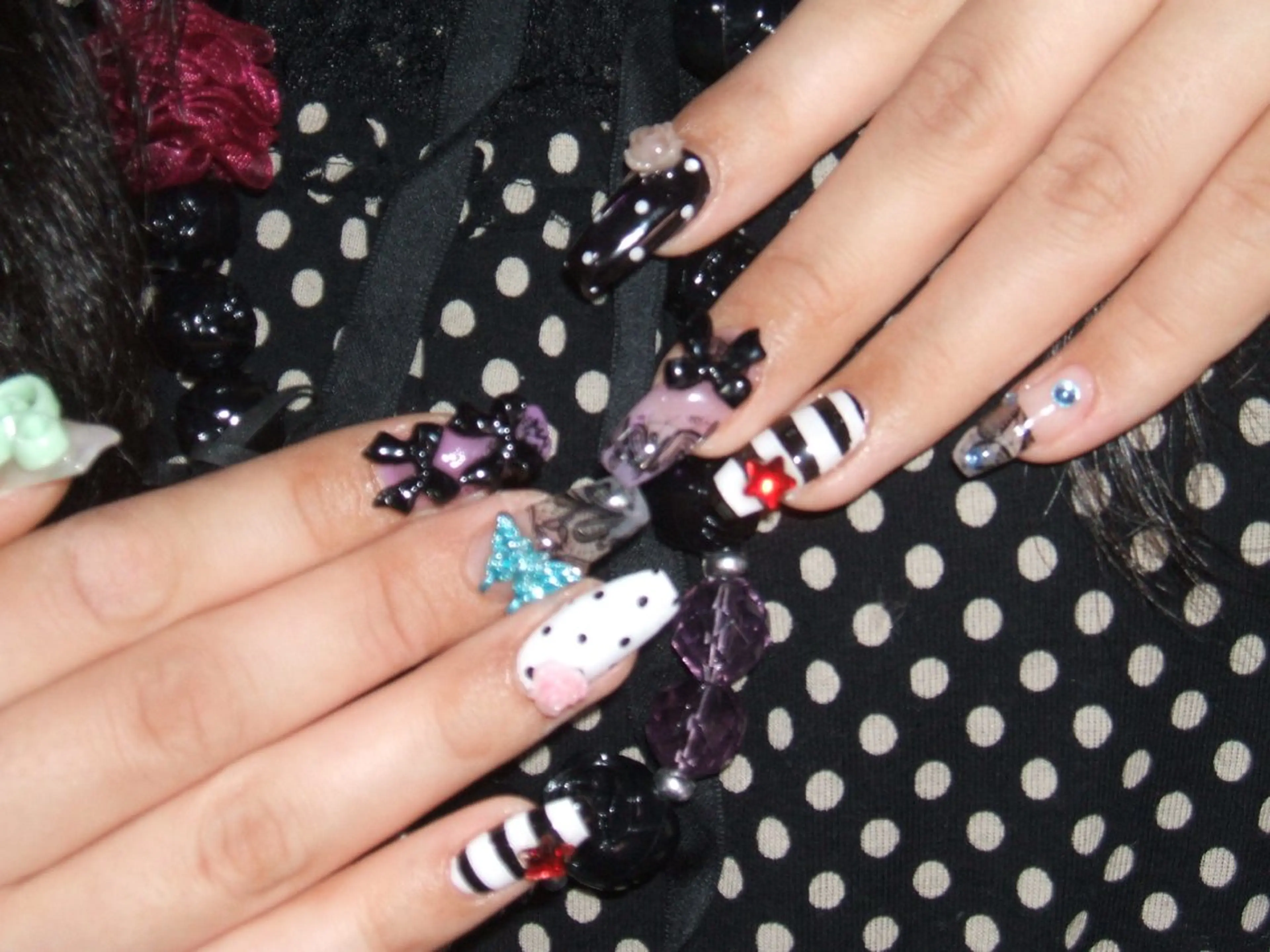 ネイル 💕Nanaka💕 ［森ノ宮駅徒歩1分］のネイルデザイン