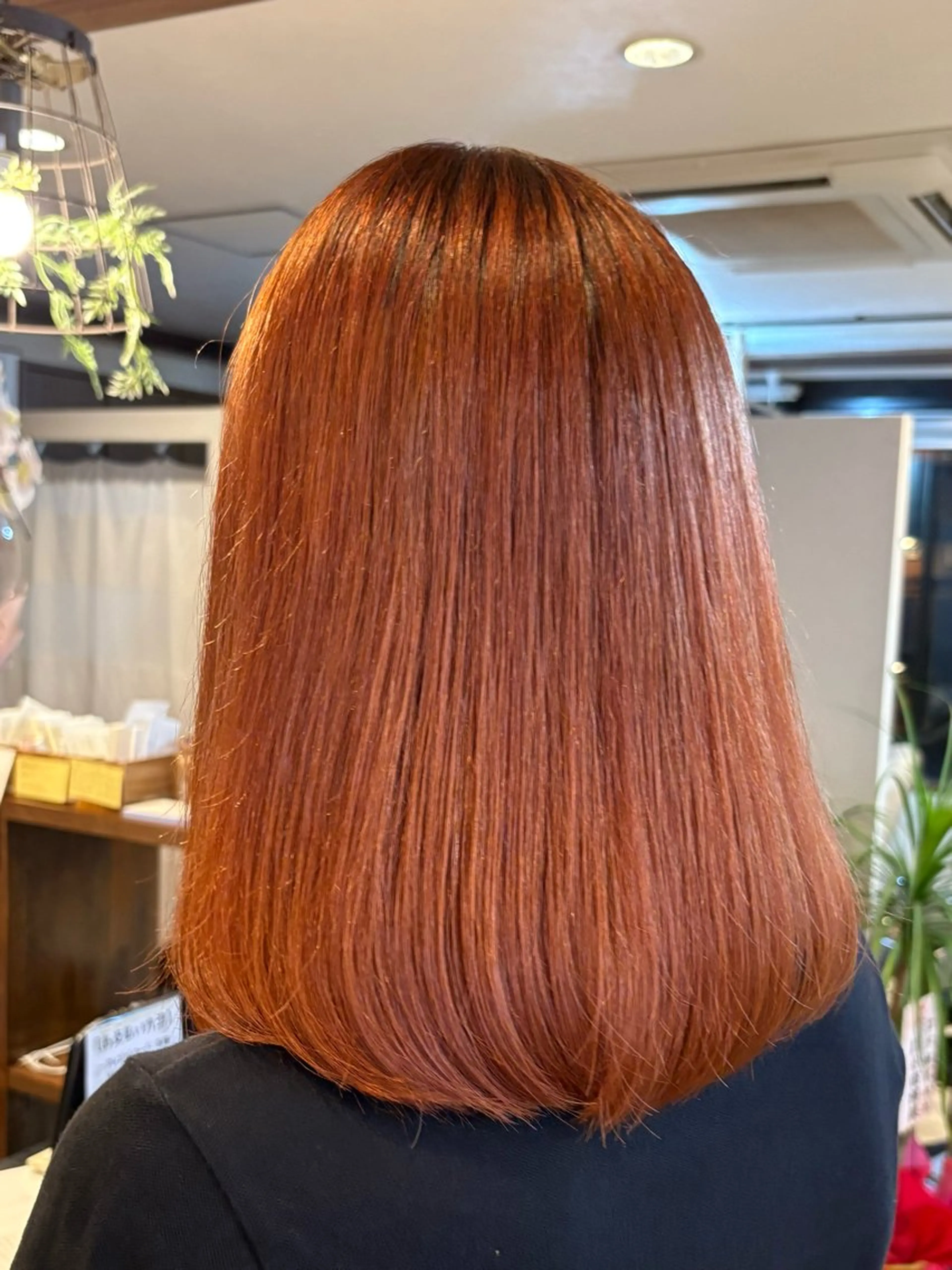 ミディアム カラー ブリーチ オレンジ Natsu 。のヘアスタイル