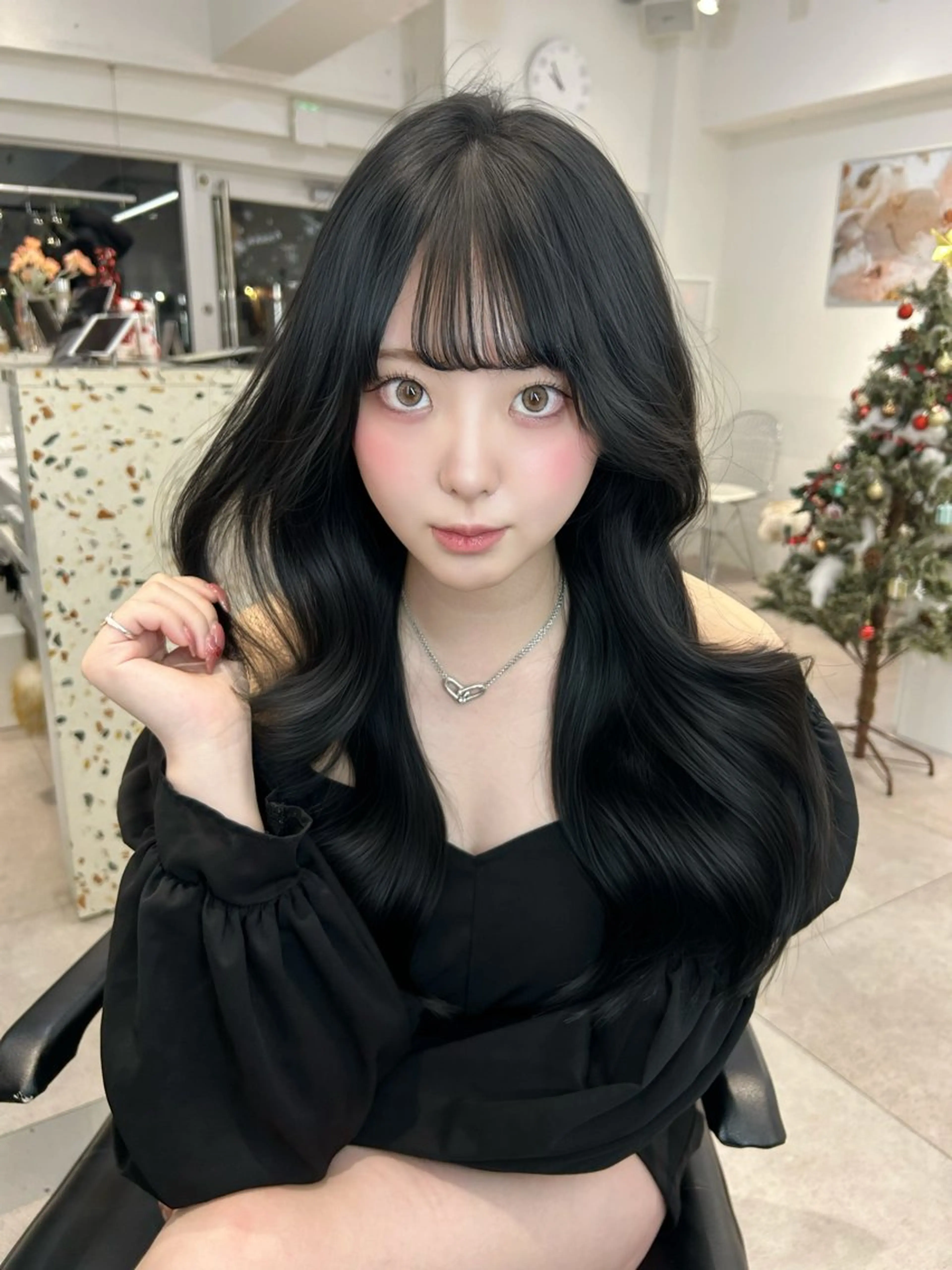 ロング カラー パーマ ヘアカラー 縮毛矯正 トリートメント 🫧ミルクティー ブリーチRIKU🫧のヘアスタイル