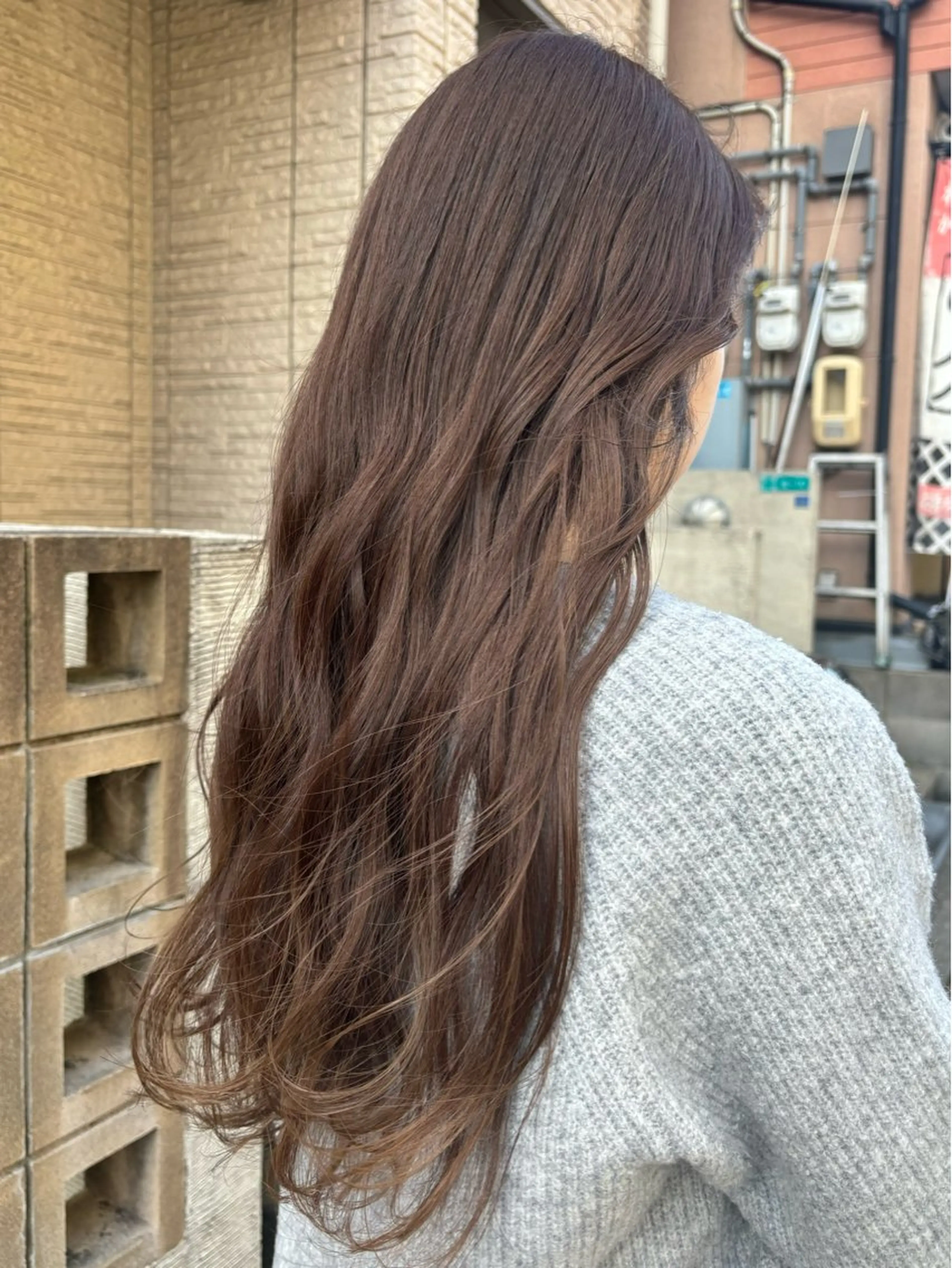 ロング カラー 【aini天王寺】 𝐚𝐢𝐫𝐢✂︎のヘアスタイル