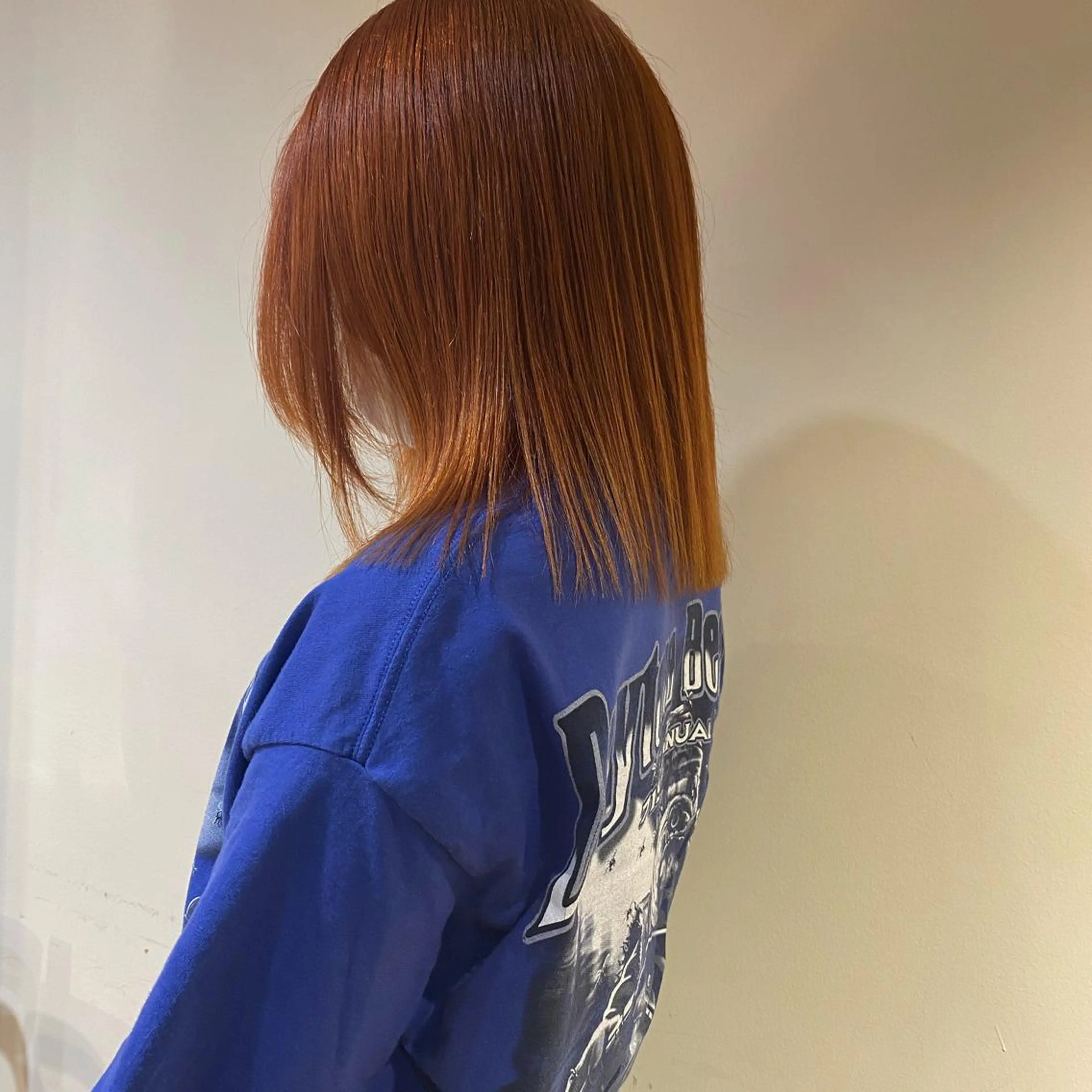 ミディアム カラー io濱川 遥のヘアスタイル