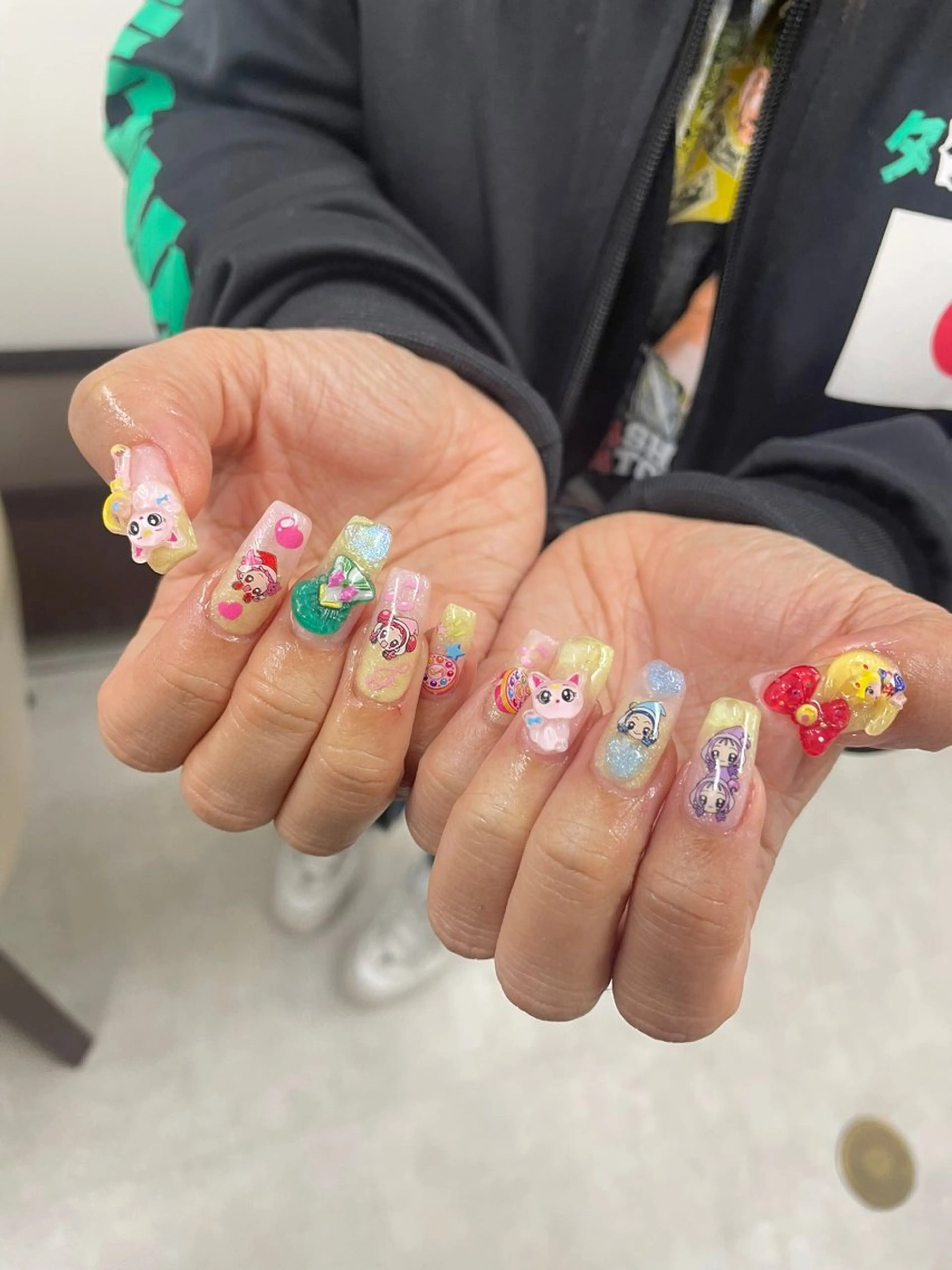 ネイル 持ち込み ハンドネイル Bianca SAITO🌺のネイルデザイン