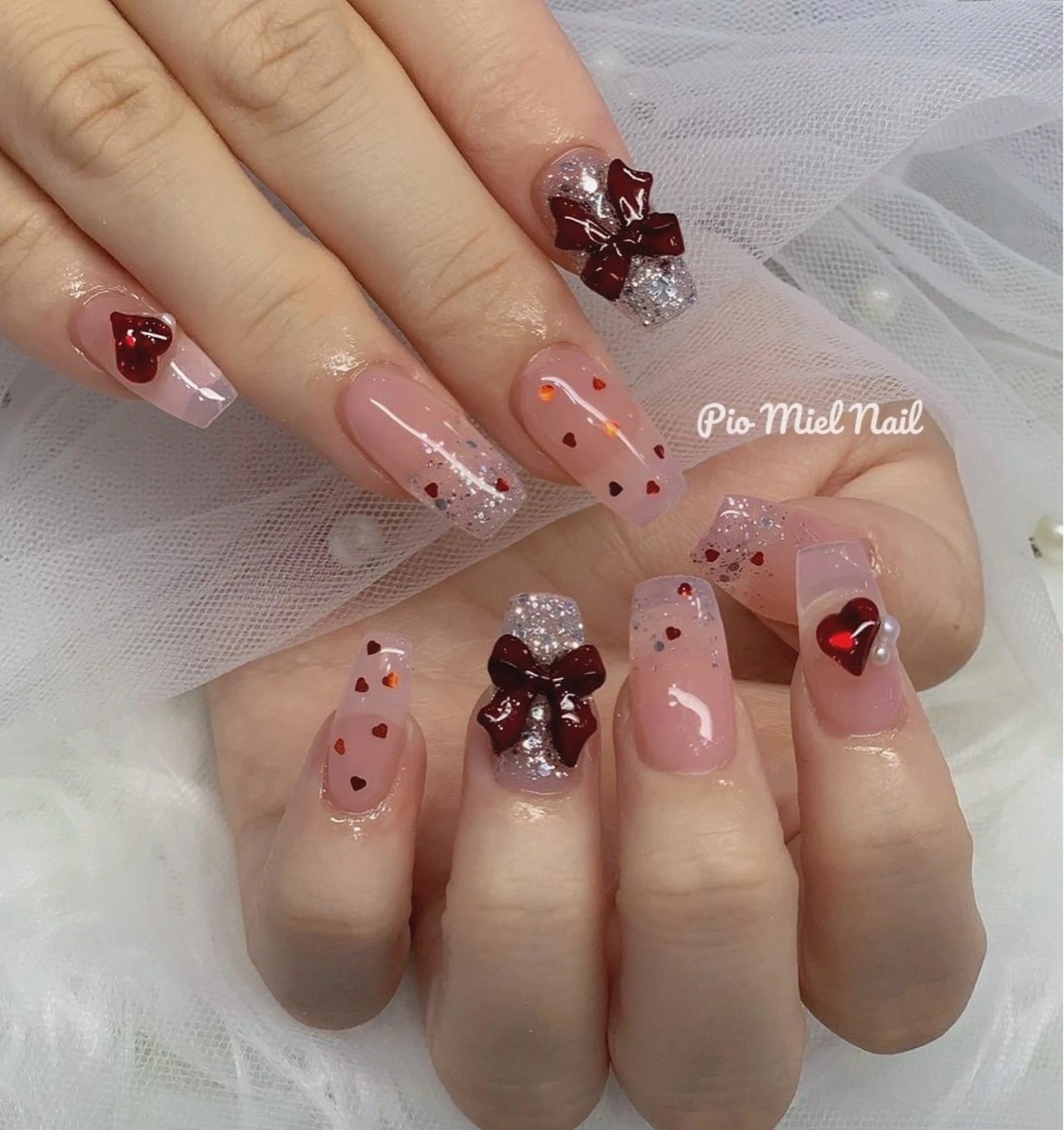 ネイル アートネイル クリアネイル ジェルネイル ガーリー グラデーション ハンドネイル momo 長さだしのネイルデザイン