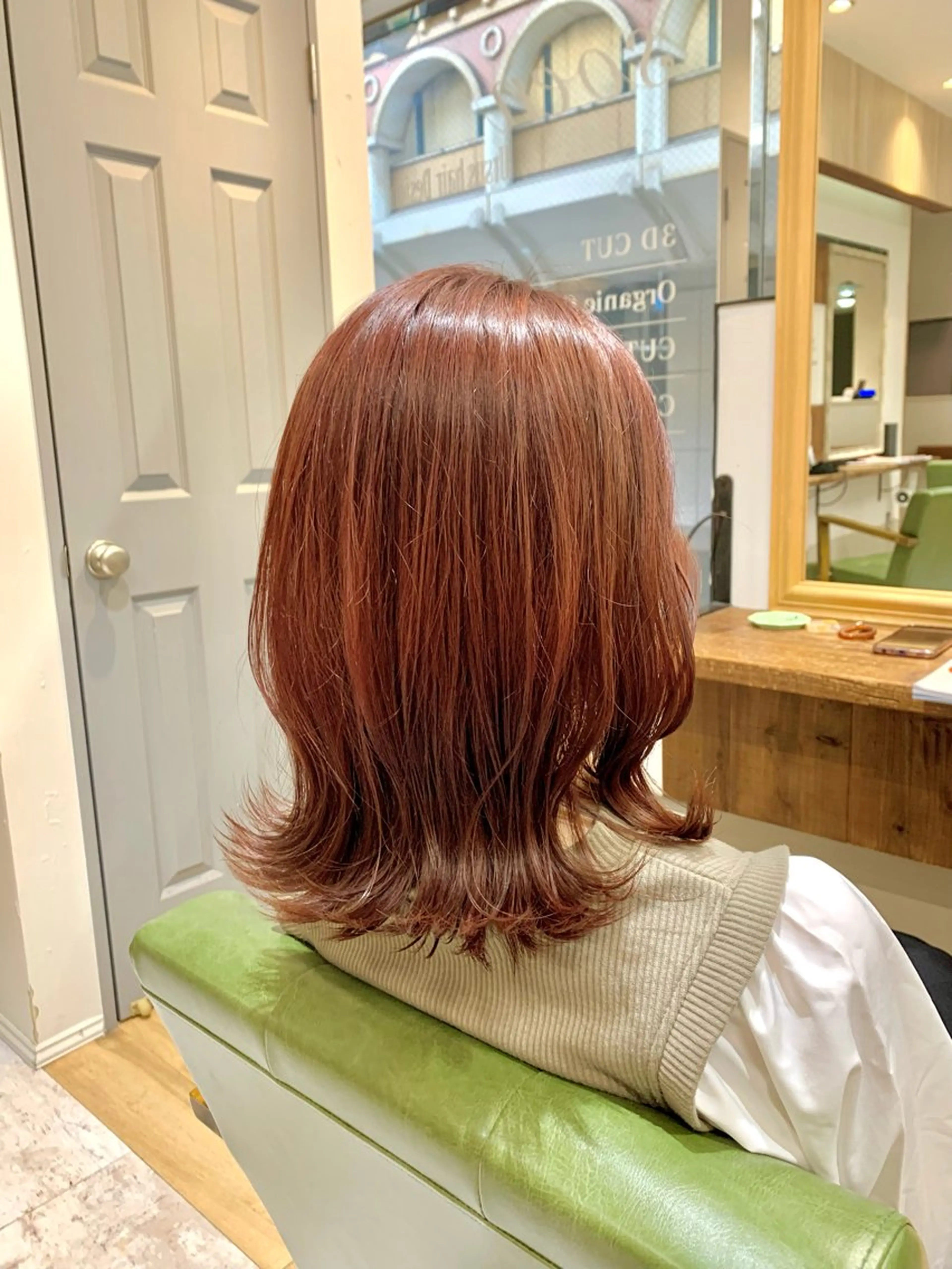 ミディアム カラー rinrin 天文館のヘアスタイル
