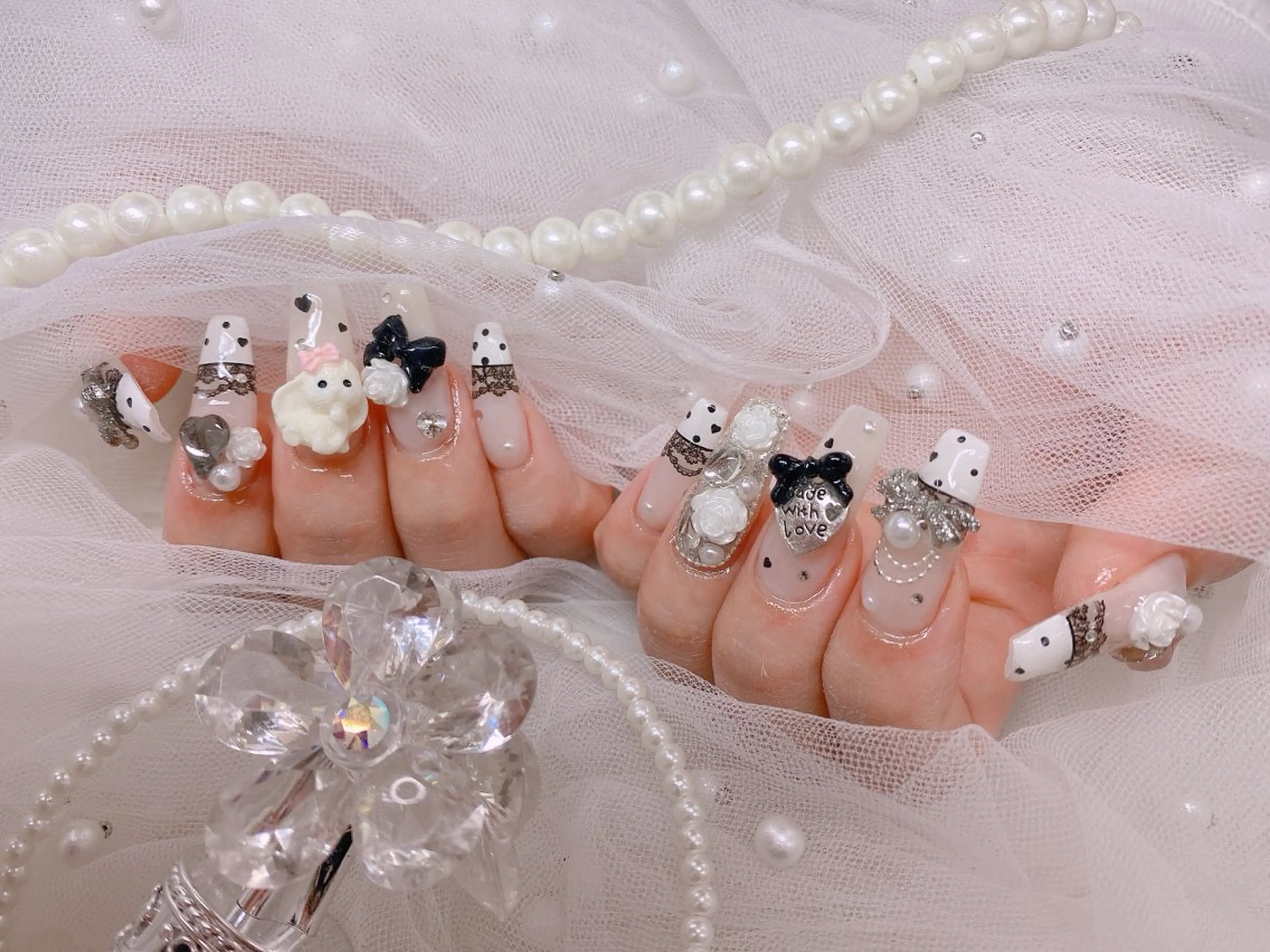 ネイル ハンドネイル フットネイル ハンドケア HARUKA 長堀橋のネイルデザイン