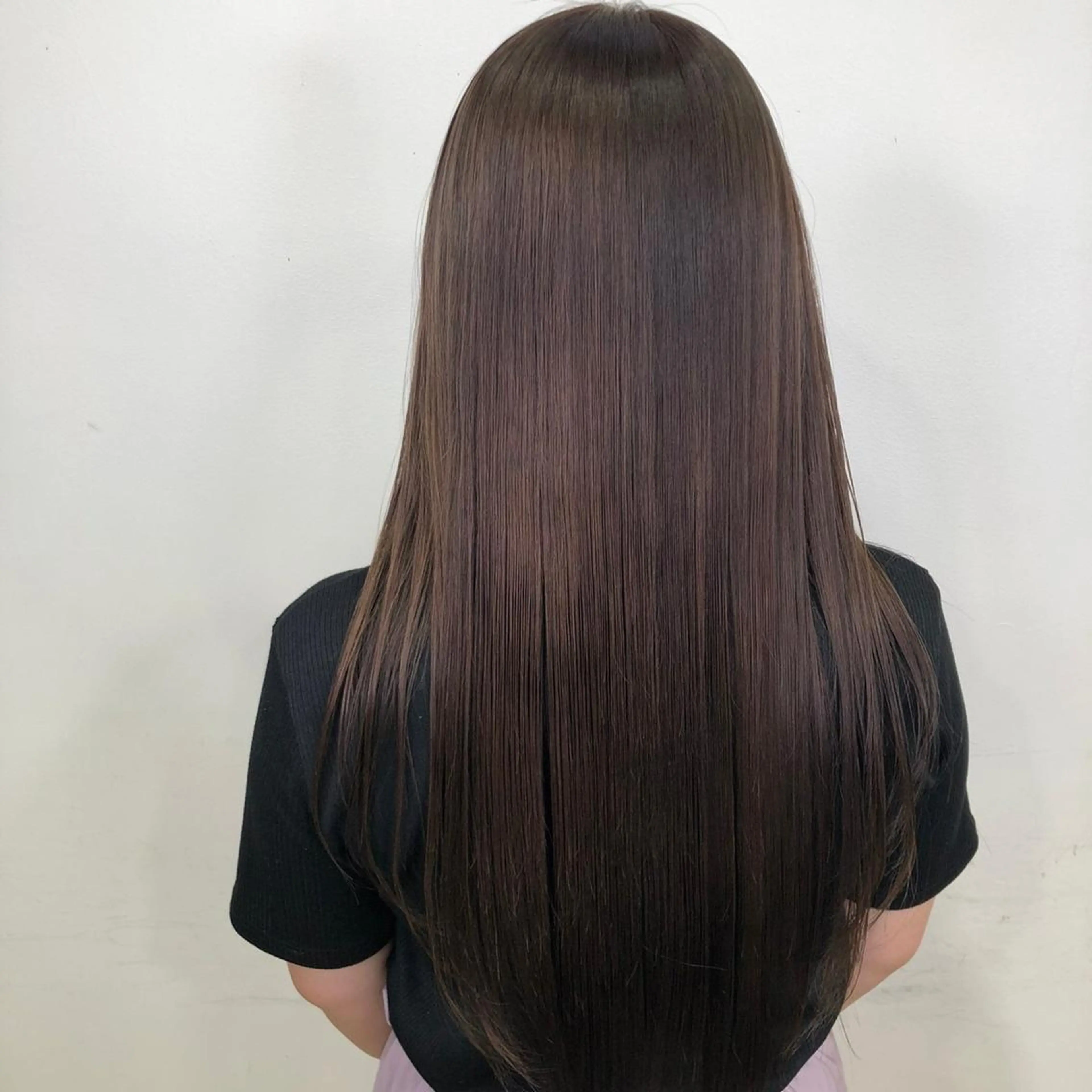 ［🉐］ワンカラー&毛先カット(1~2cm)の写真