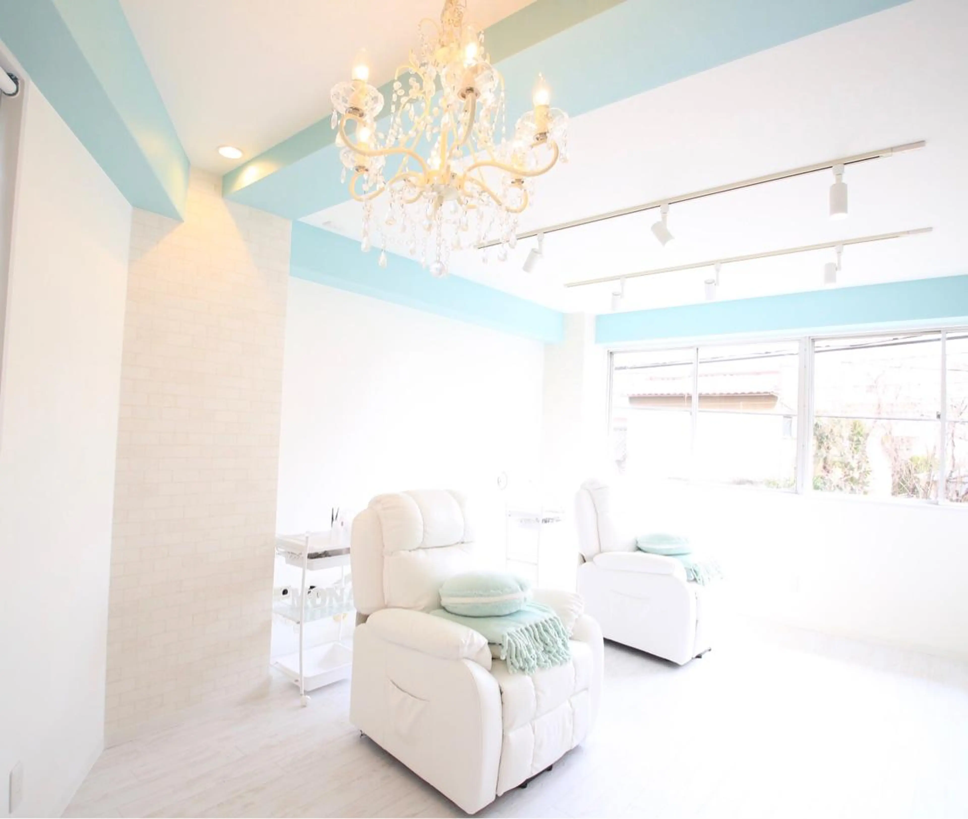 MONA eyelashのマツエク・マツパデザイン