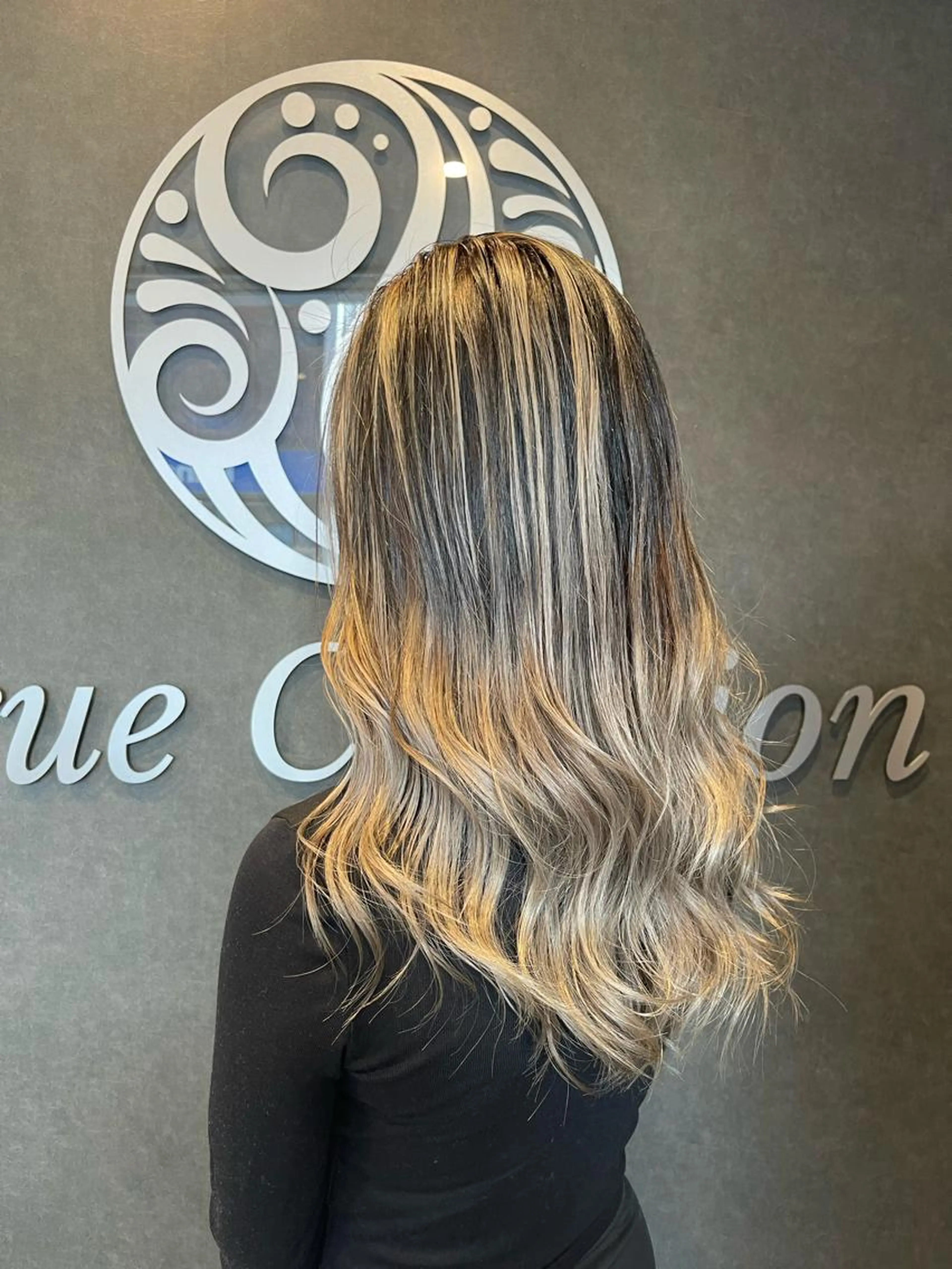 👹鬼可愛い👹💕バレイヤージュカラー💕の写真