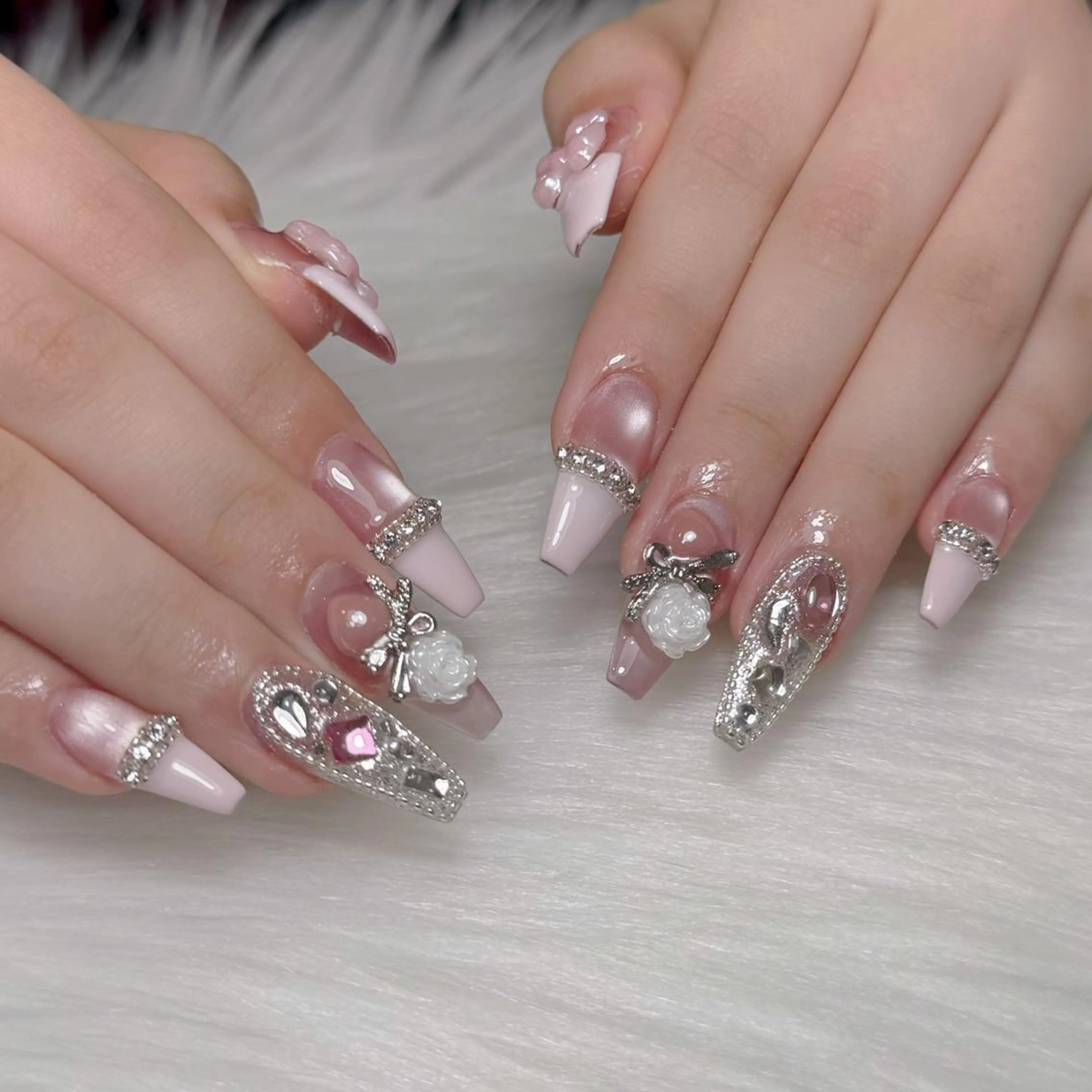 ネイル ハンドネイル Lumina Nail💕のネイルデザイン