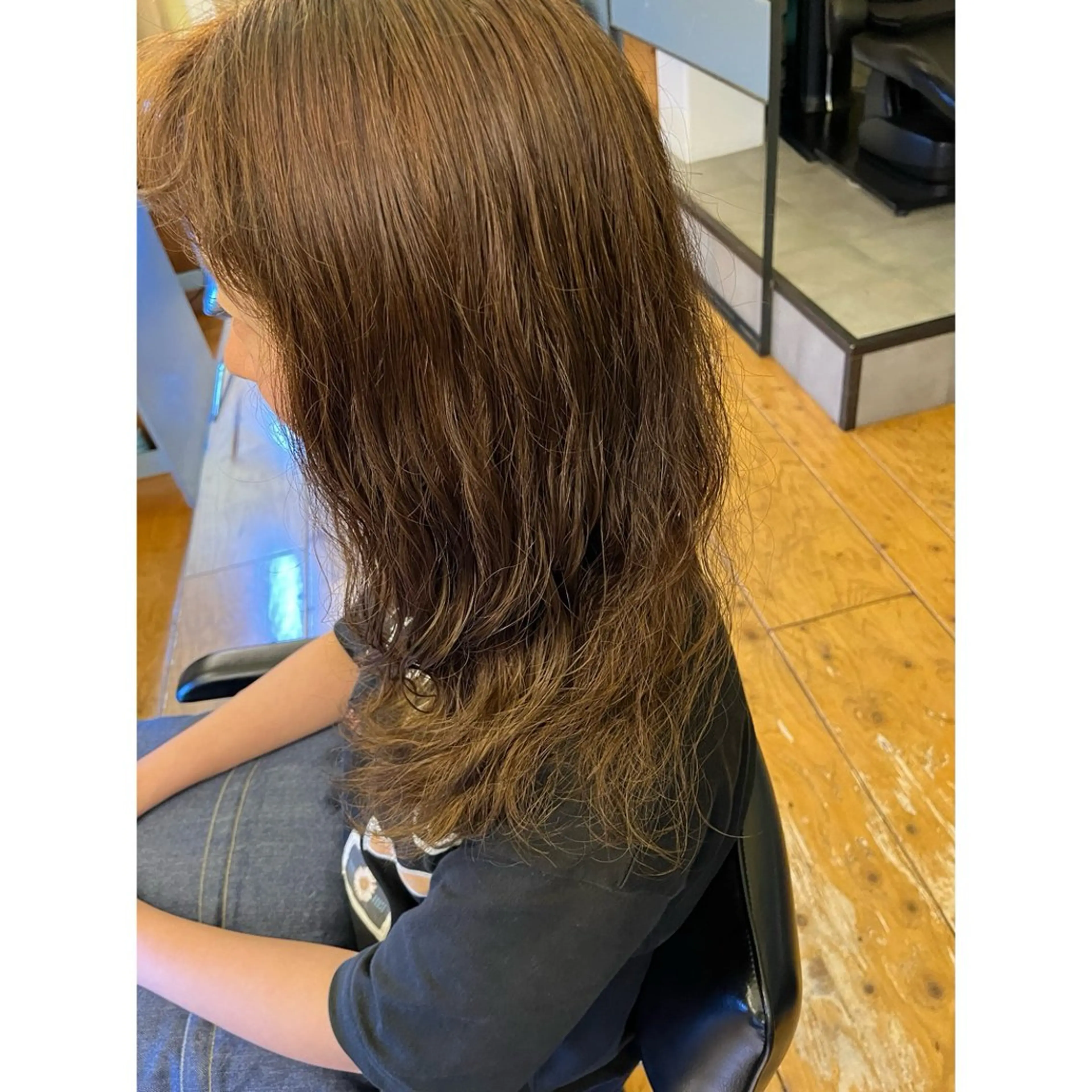 セミロング カラー パーマ Lagom なかだのヘアスタイル