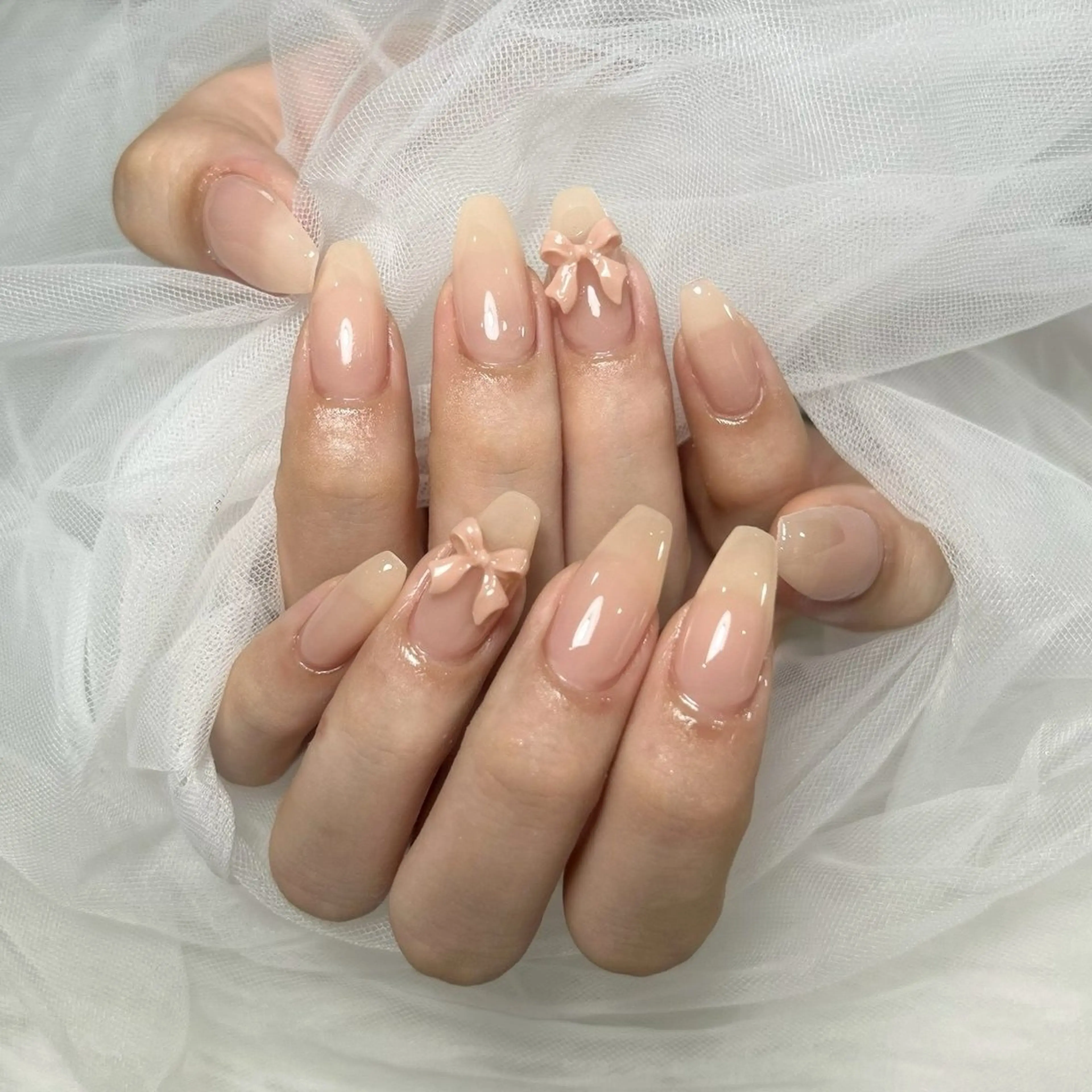 ネイル ハンドネイル EmaNail⟡.· Honokaのネイルデザイン