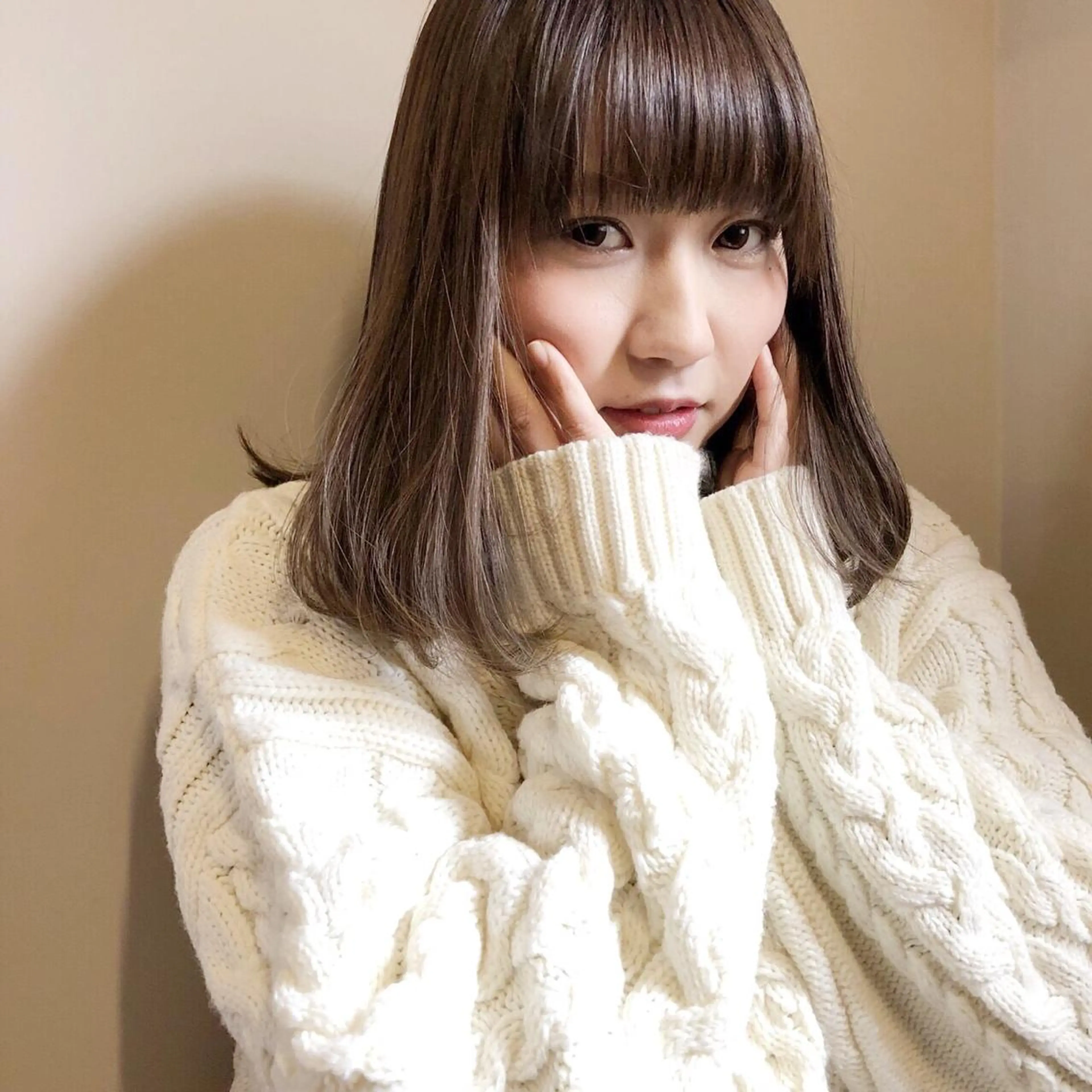 ミディアム カラー ブリーチ ダブルカラー トリートメント 薬院:今泉/上川美幸 小顔ボブ/暗髪カラーのヘアスタイル