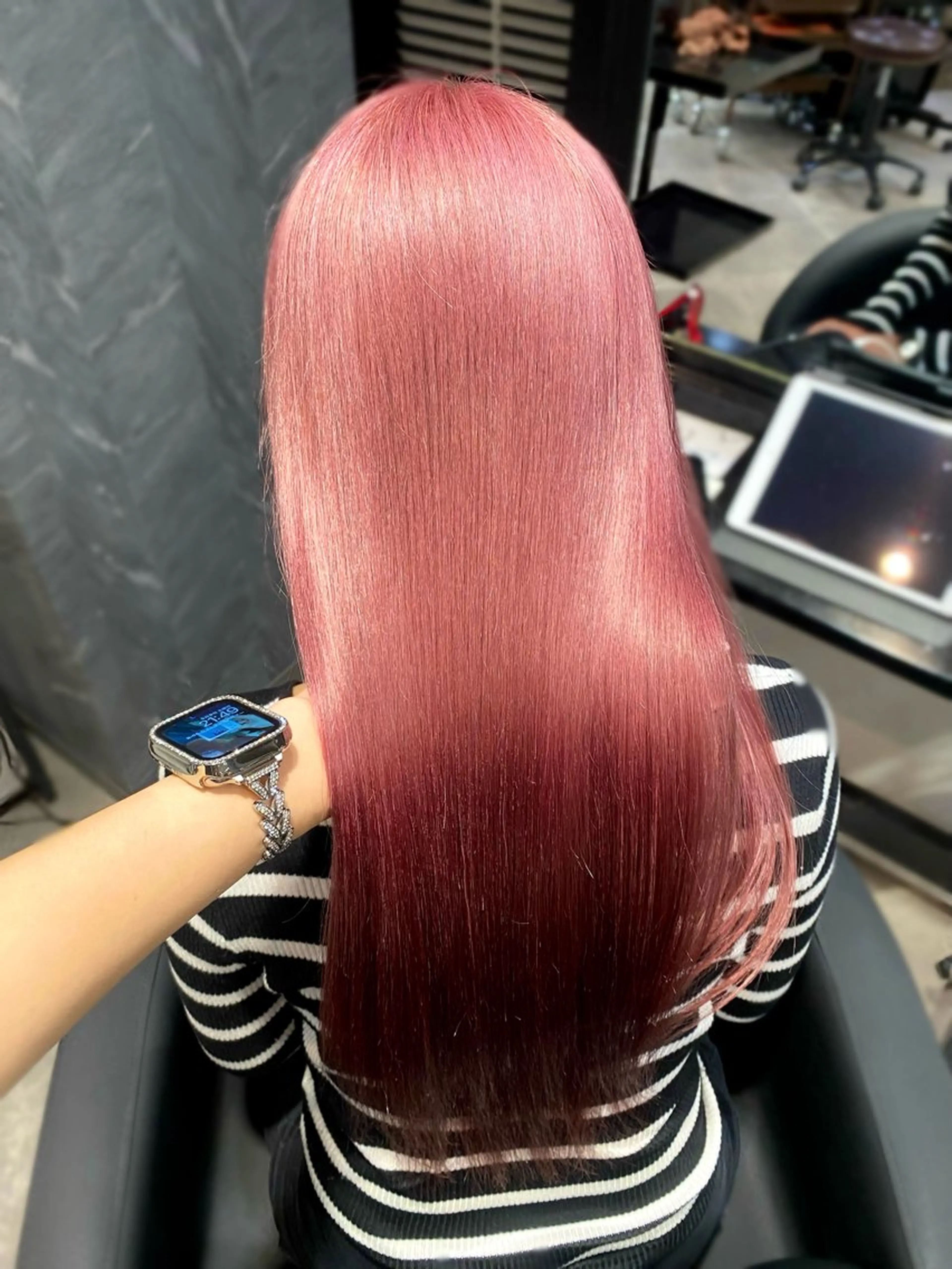 カラー ヘアカラー 大阪梅田カラーカット モデル募集中🦋サヤのヘアスタイル
