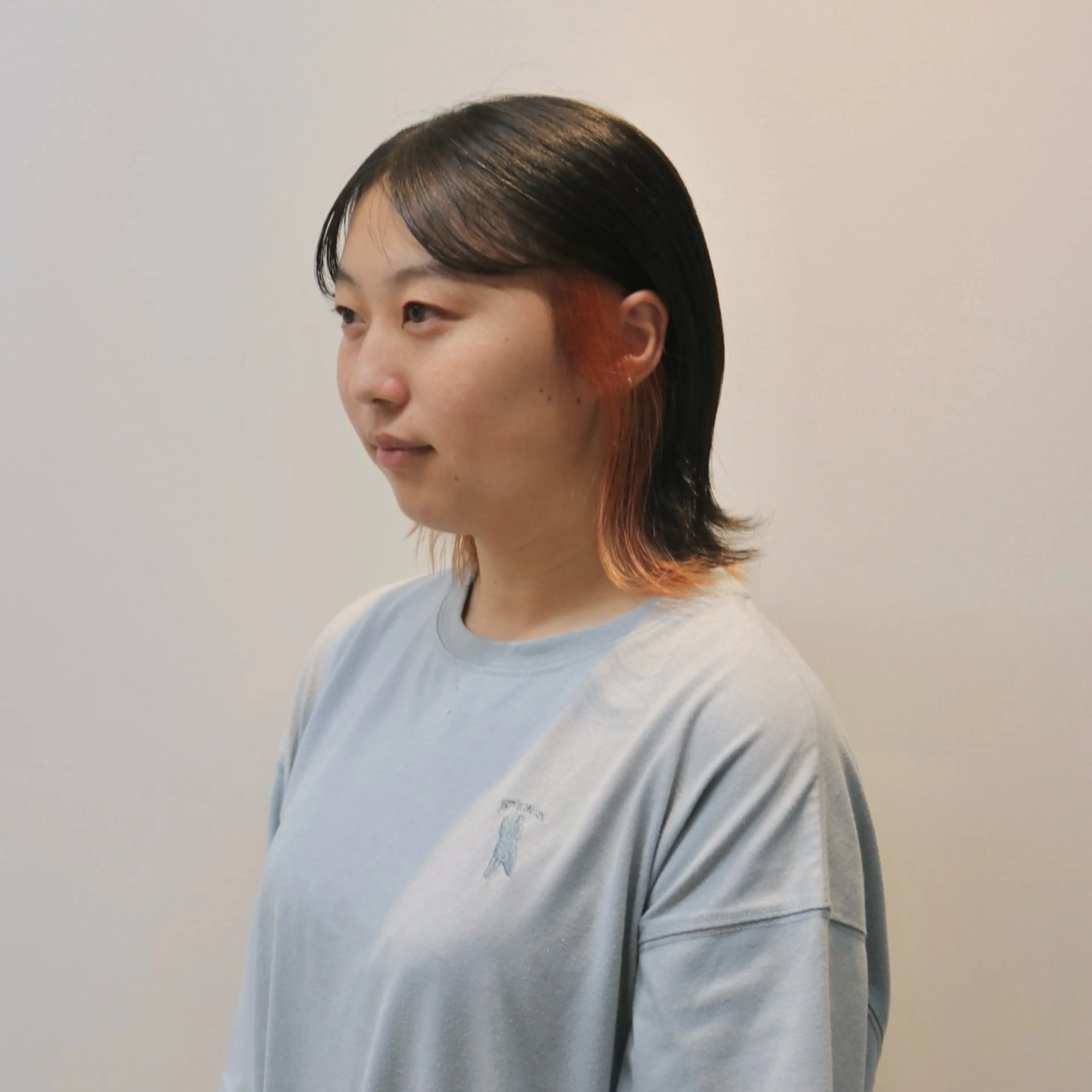 ショート ヘアカラー 【レイヤー/透明感/ ハイトーン】Rionのヘアスタイル