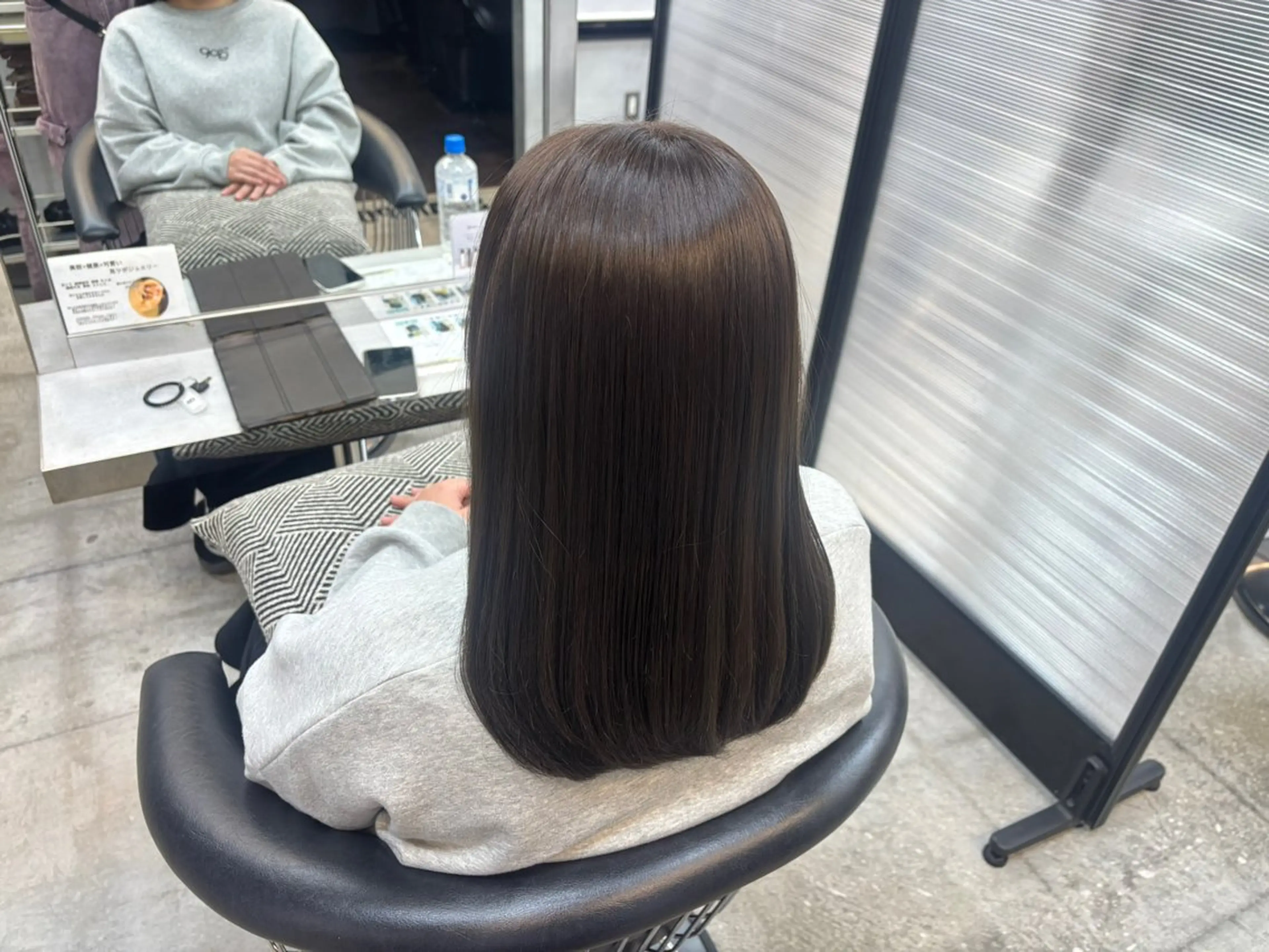 ミディアム 🔮 艶感カラー 🔮鈴木 夢里のヘアスタイル