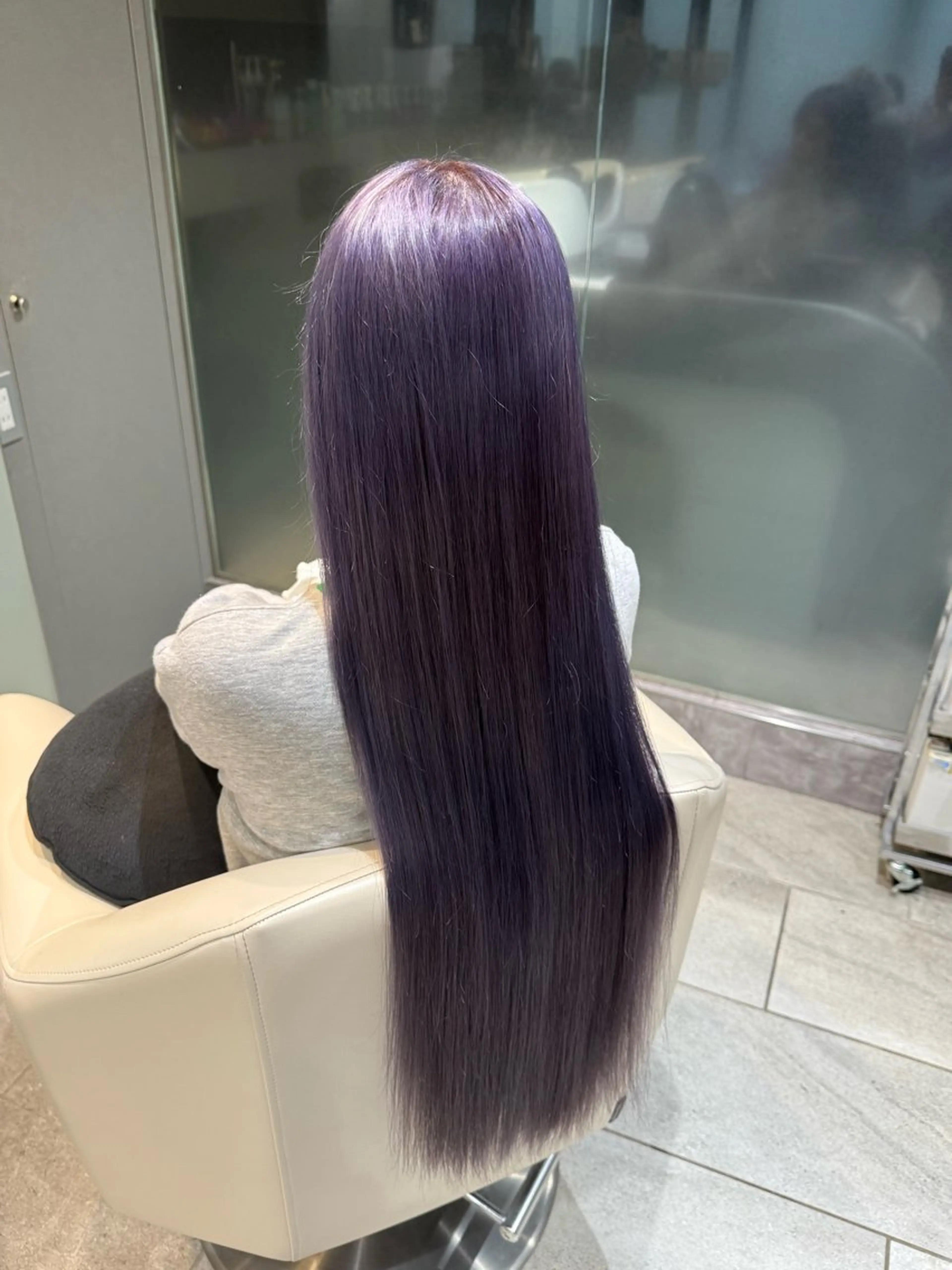 ロング カラー 透明感カラー パープルカラー ヘアカラー 🎀藤沢 ﾊｲﾄｰﾝ ららのヘアスタイル