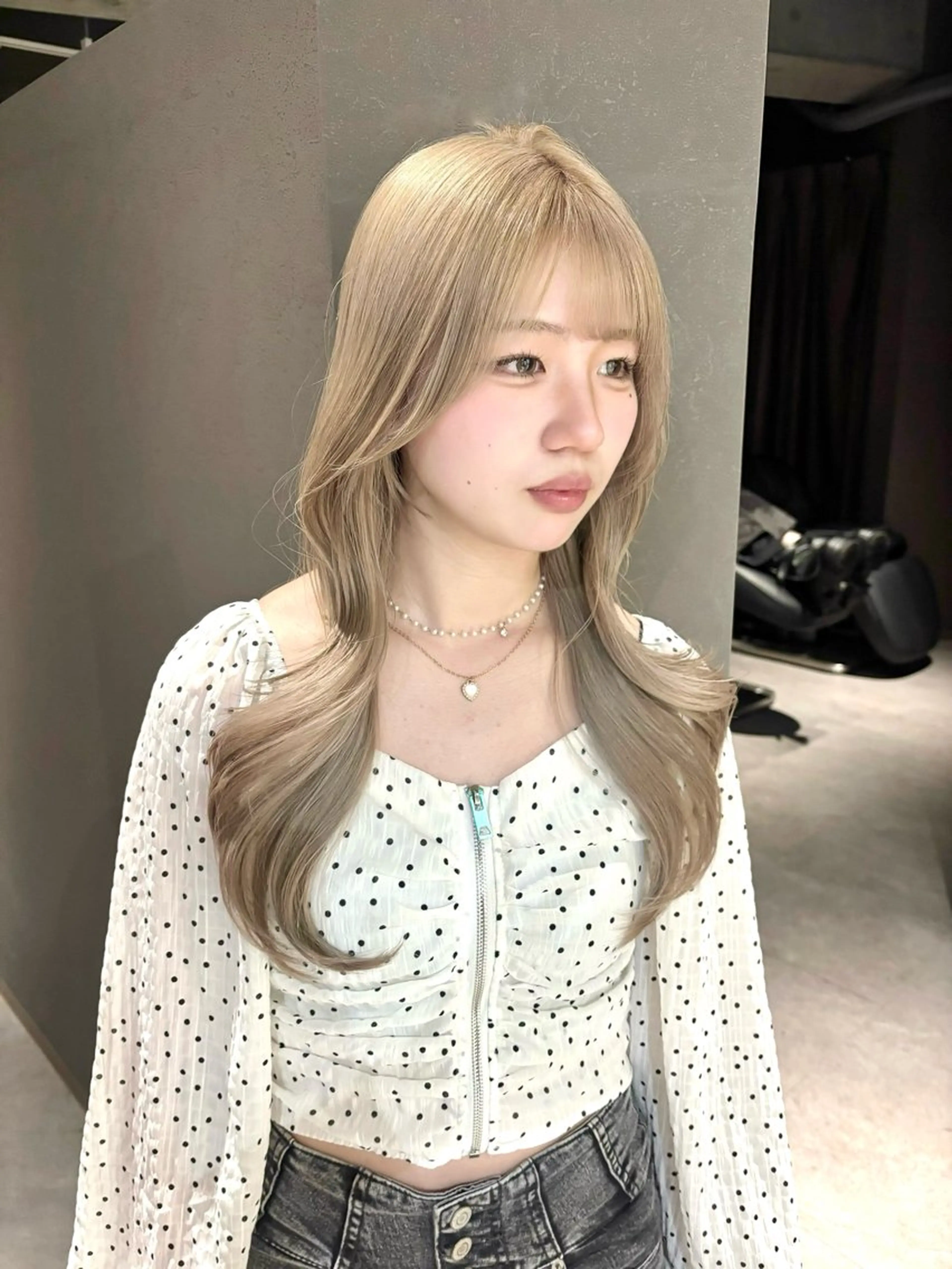 ロング カラー カット ヘアカラー ヘッドスパ 透明感カラー・レイヤ ー🎀amika🎀のヘアスタイル