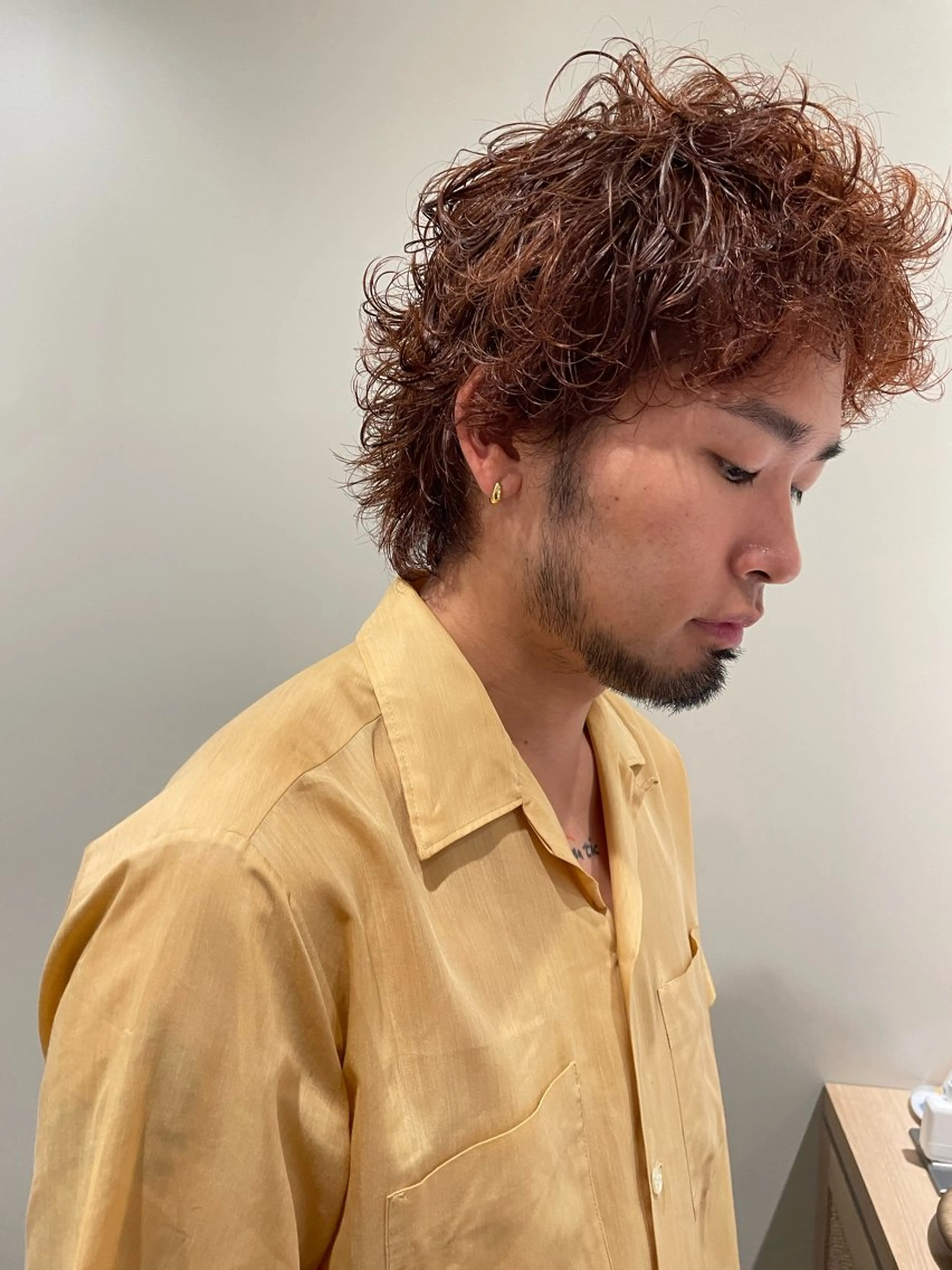 ショート カラー ブラウンカラー オレンジ オレンジブラウン 森田 博樹のヘアスタイル