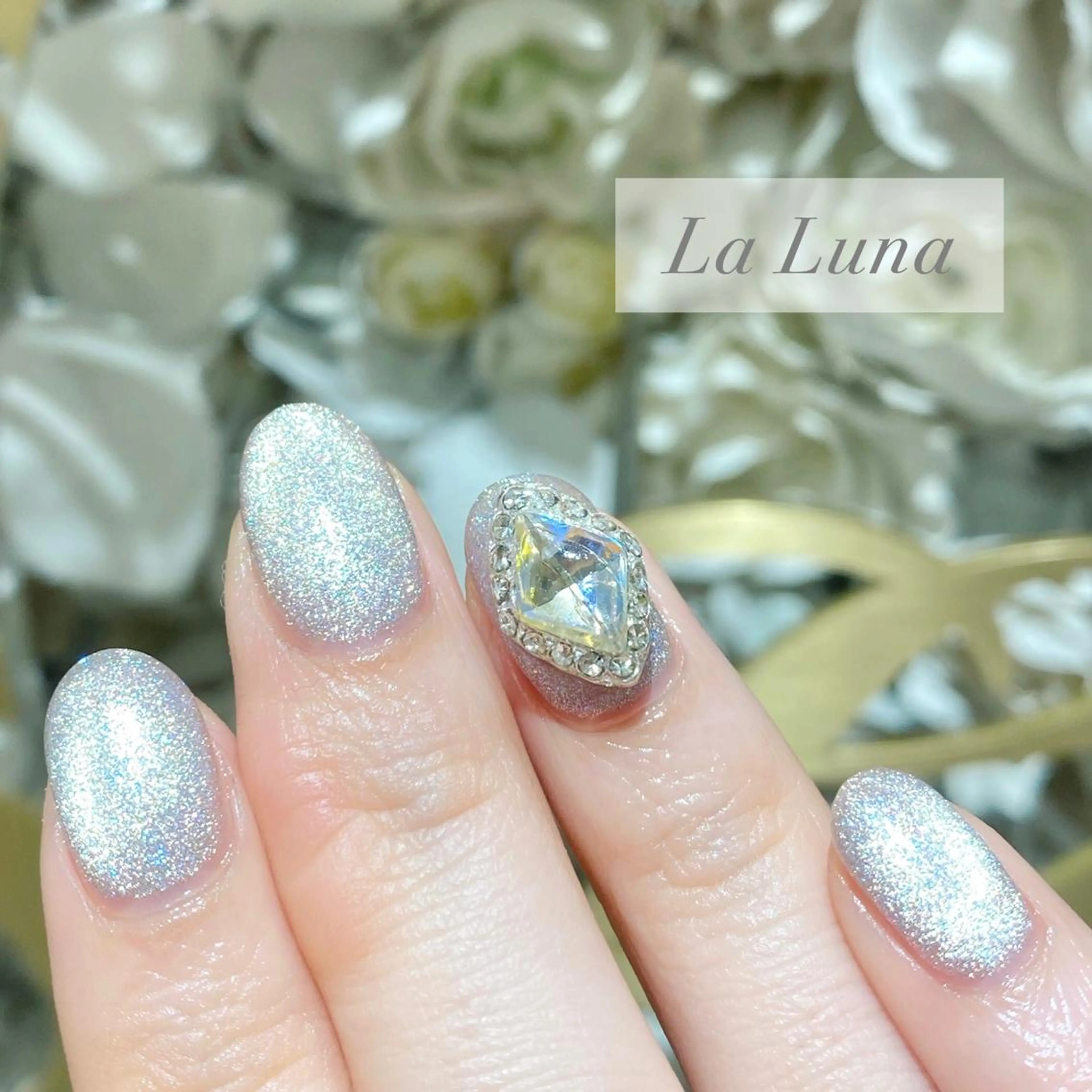 ネイル ＬａＬｕｎａ🌙 Natsukiのネイルデザイン