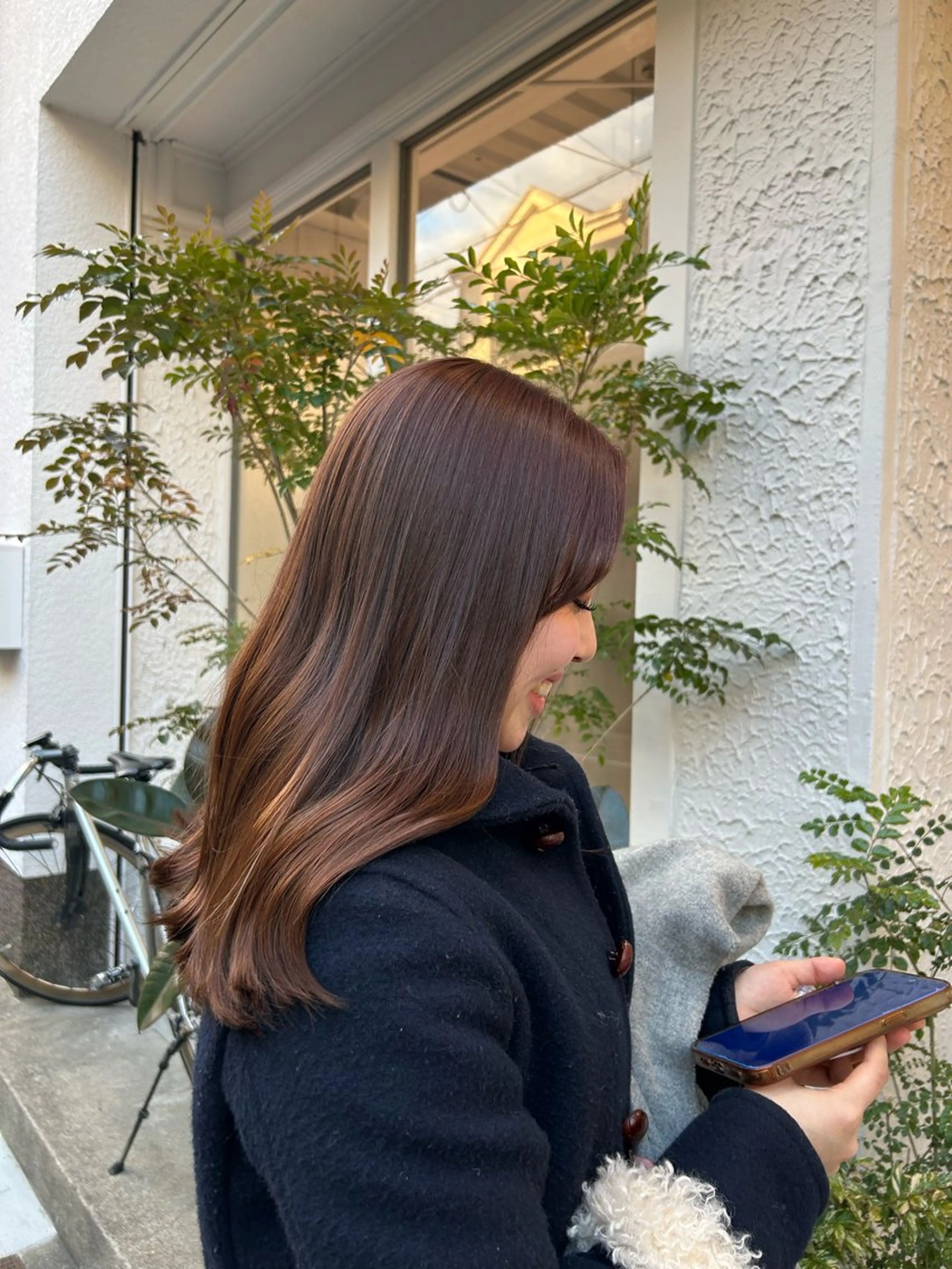 ミディアム カット ヘアカラー トリートメント LOVESTOIKE 井上つぐみ/透明感のヘアスタイル