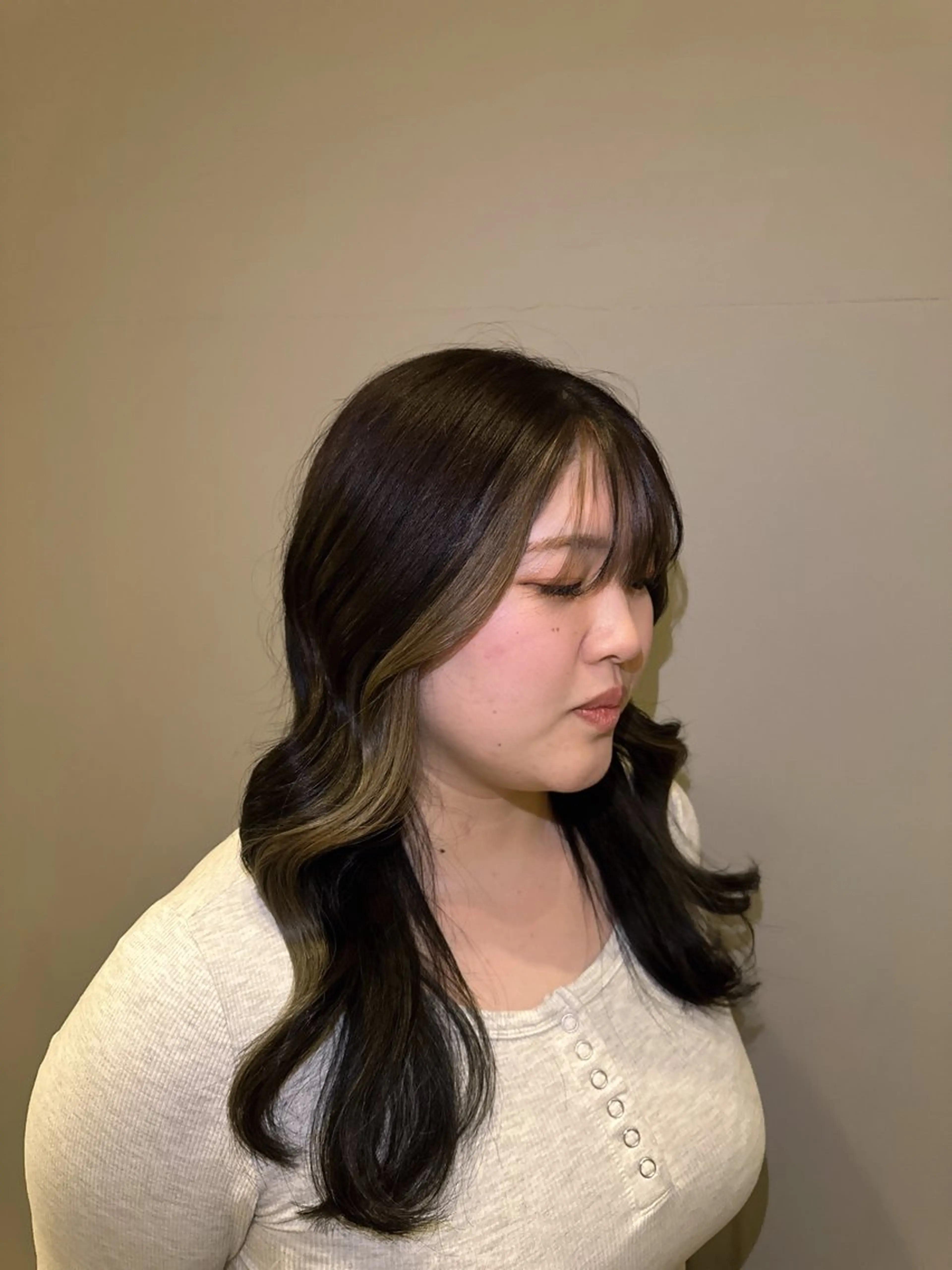 ロング カラー レイヤーカット/ 透明感カラー/ きよのヘアスタイル