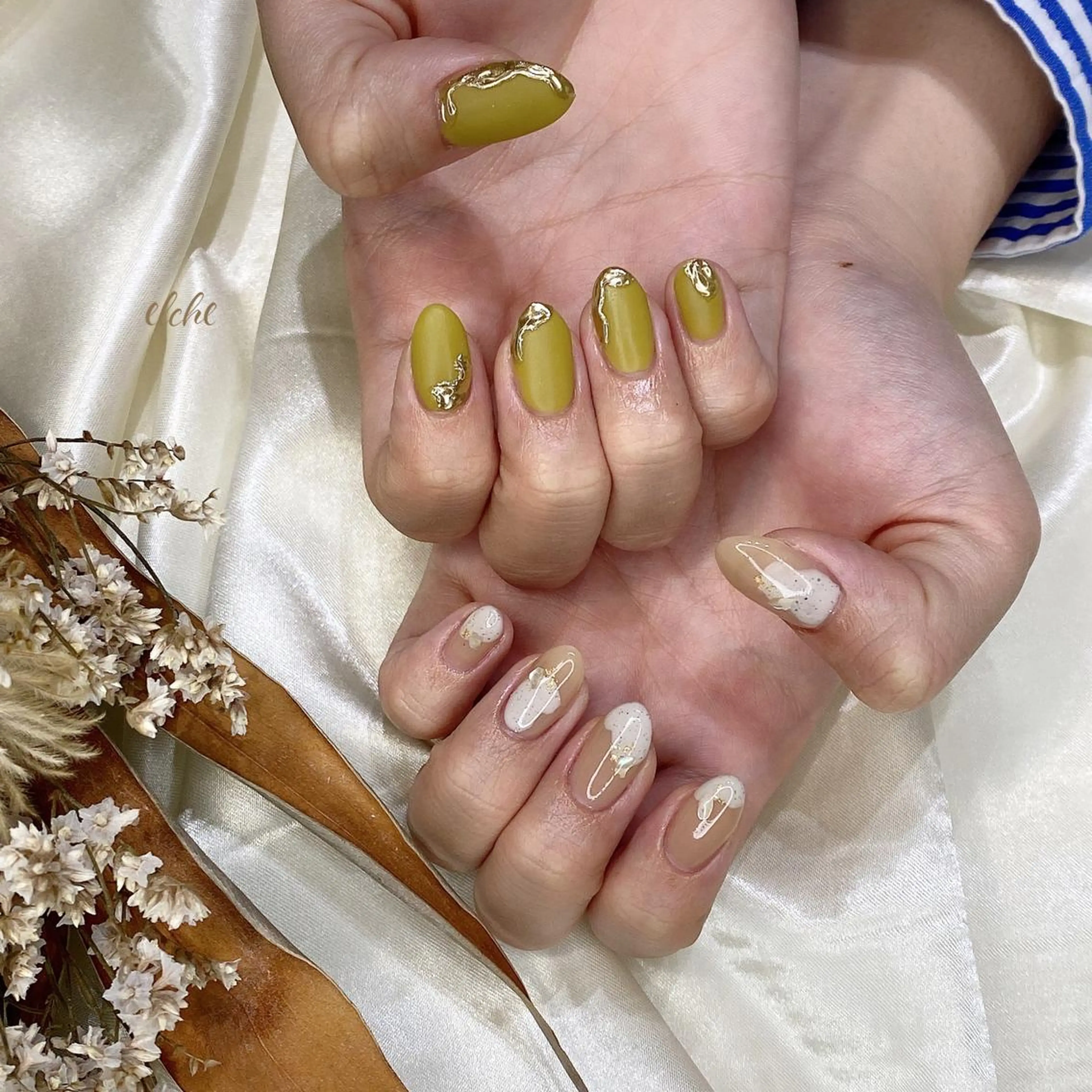 ネイル ハンドネイル 西岡 杏のネイルデザイン