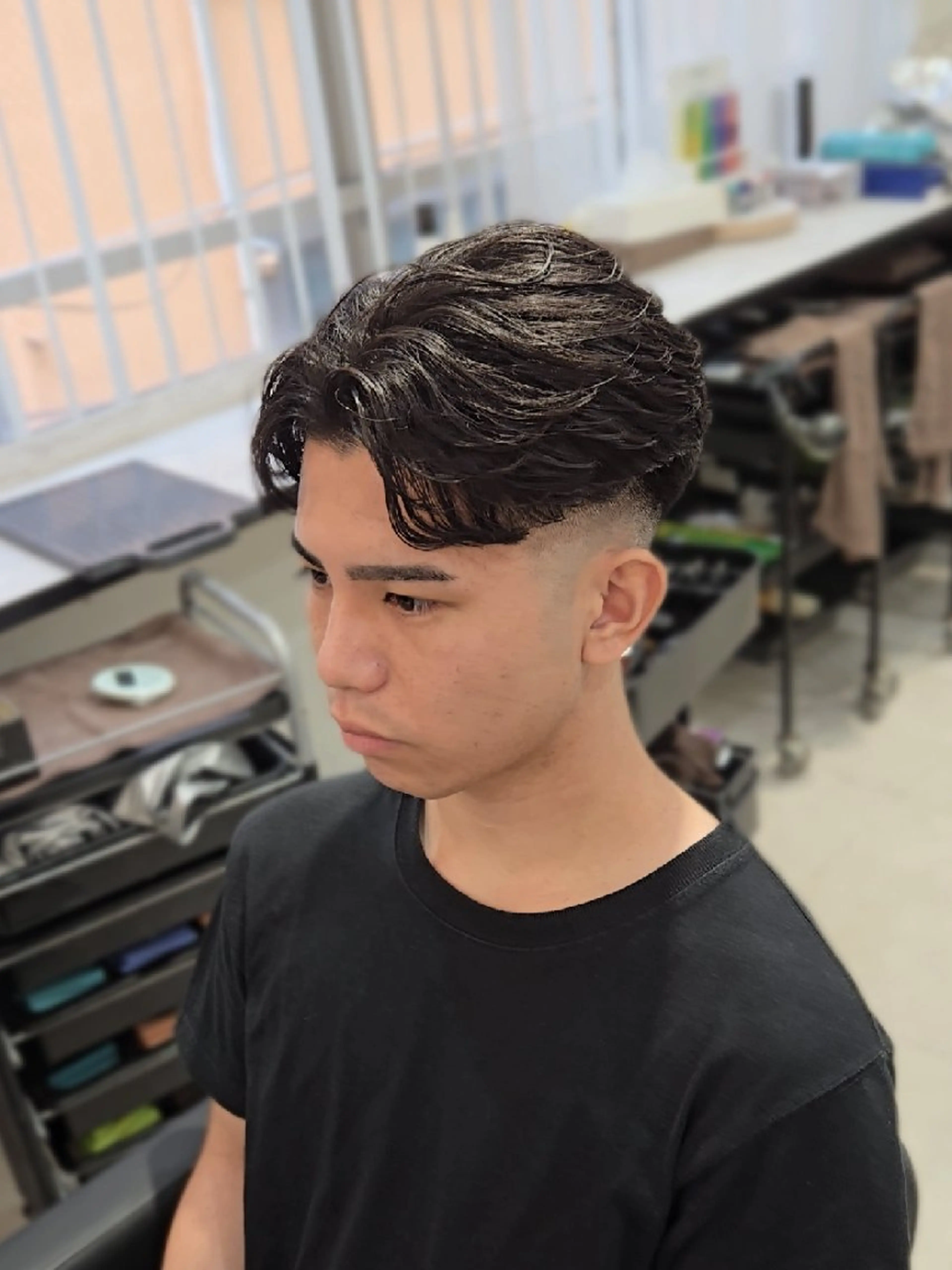 メンズ ミディアム パーマ ミディアムパーマ フェードカット フェザーパーマ メンズパーマ カット パーマ ヘアセット LEN名古屋/パーマ 海外ヘア/メンズ特化のヘアスタイル