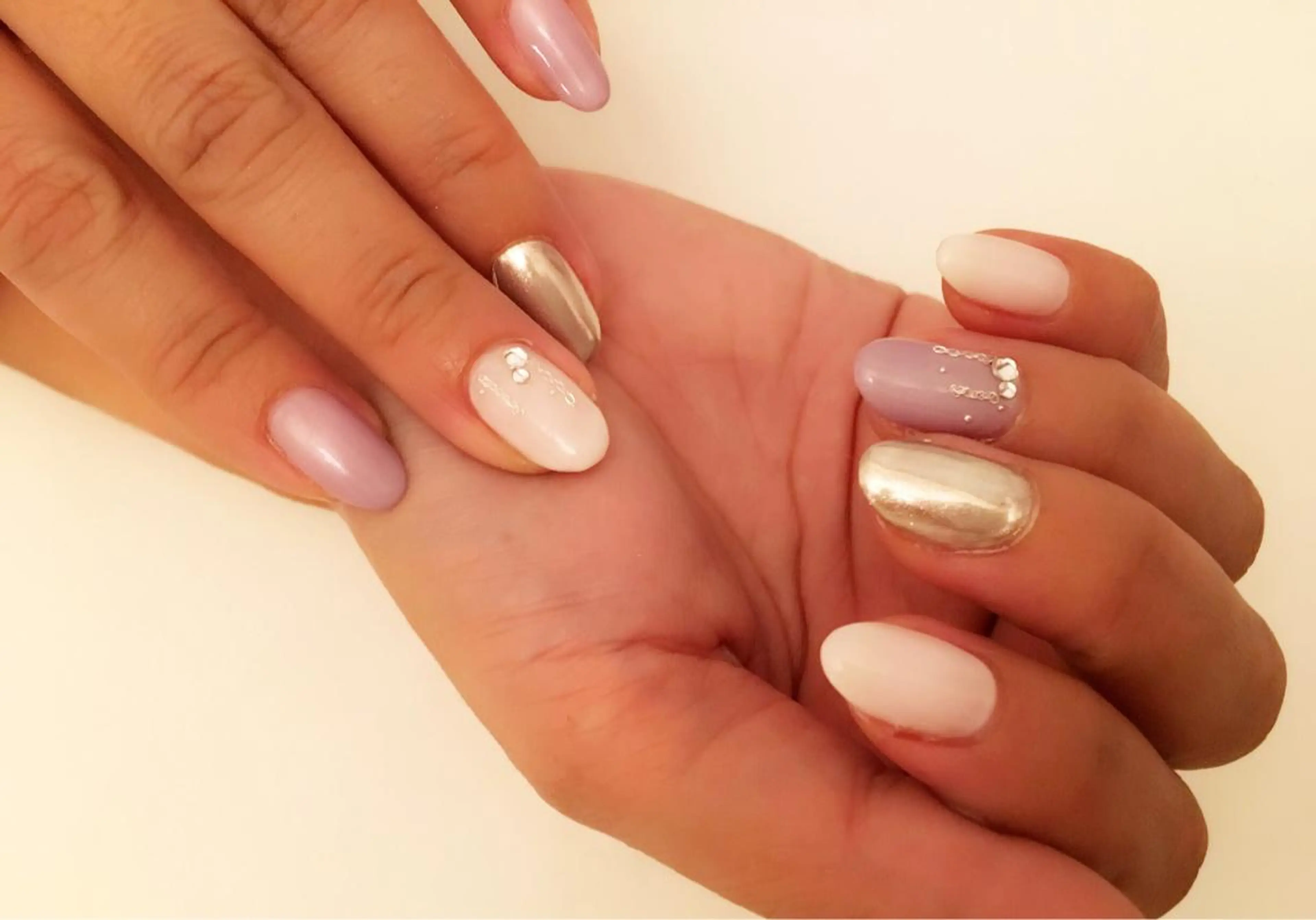 ネイル Elio 国泰寺のネイルデザイン