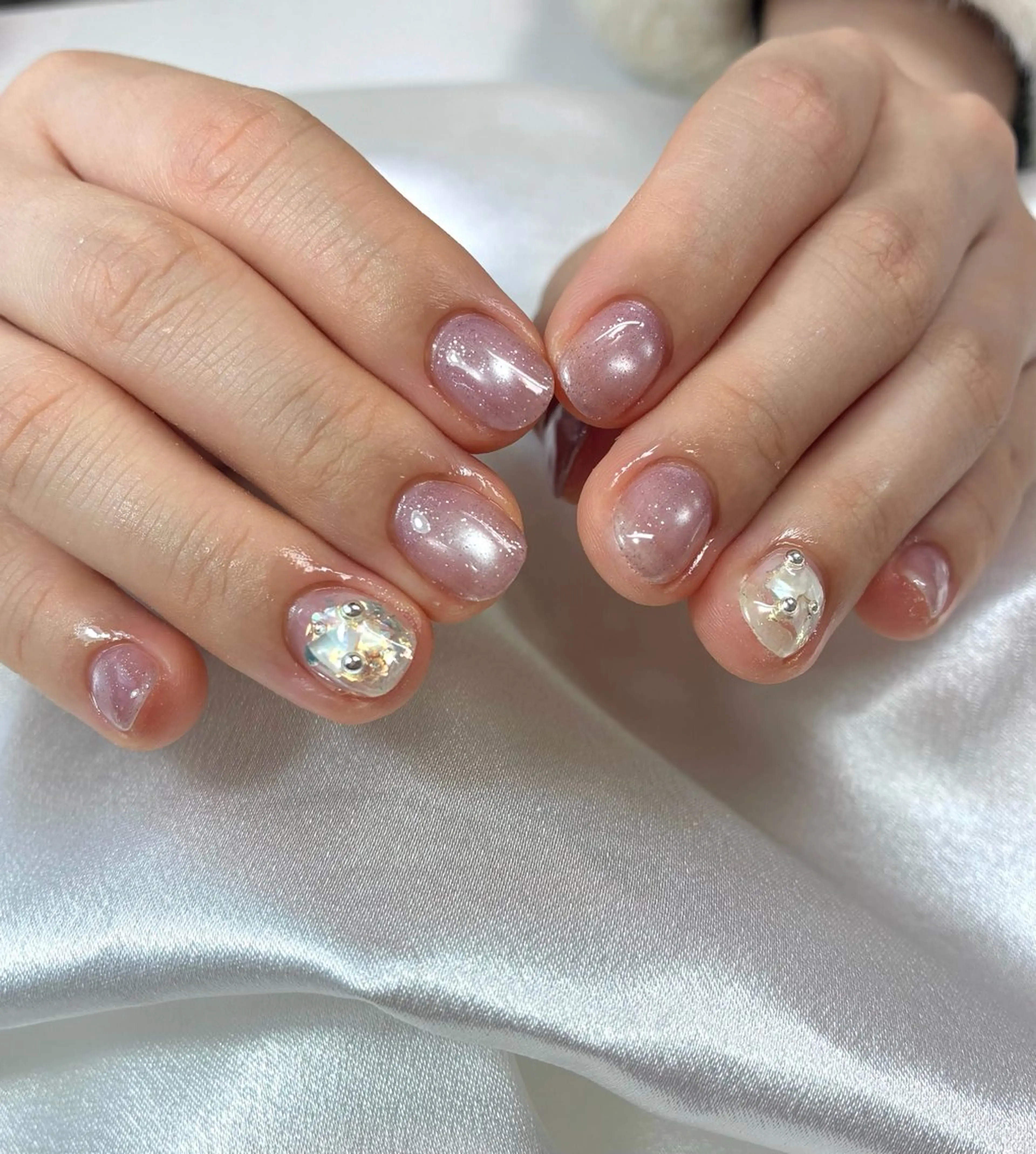 ネイル ハンドネイル 伊藤 菜緒のネイルデザイン