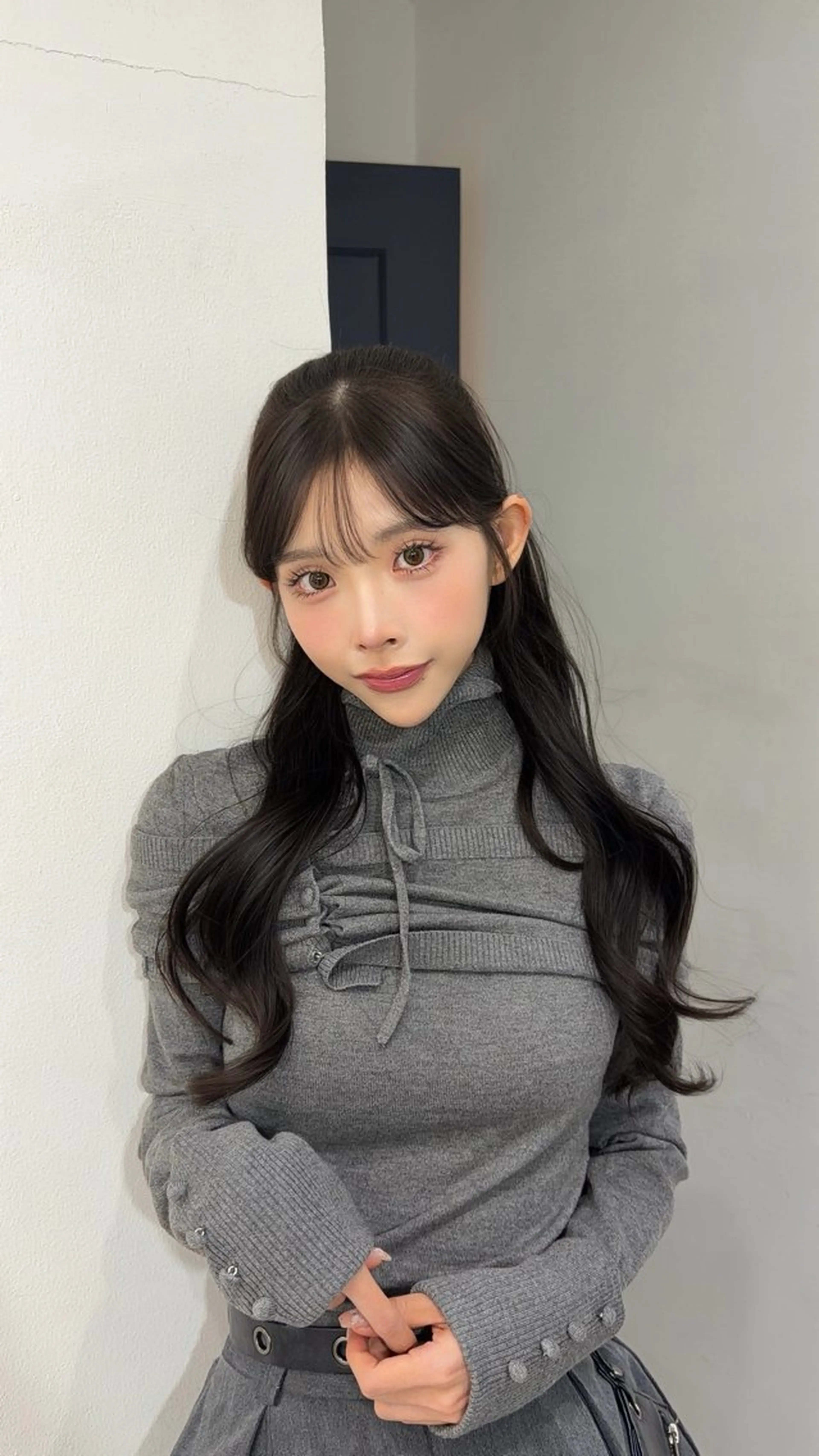 ロング カラー 透明感カラー グレージュ 顔周りカット カット ヘアカラー トリートメント 韓国ヘア/顔周り ヘアセット/加藤優里のヘアスタイル