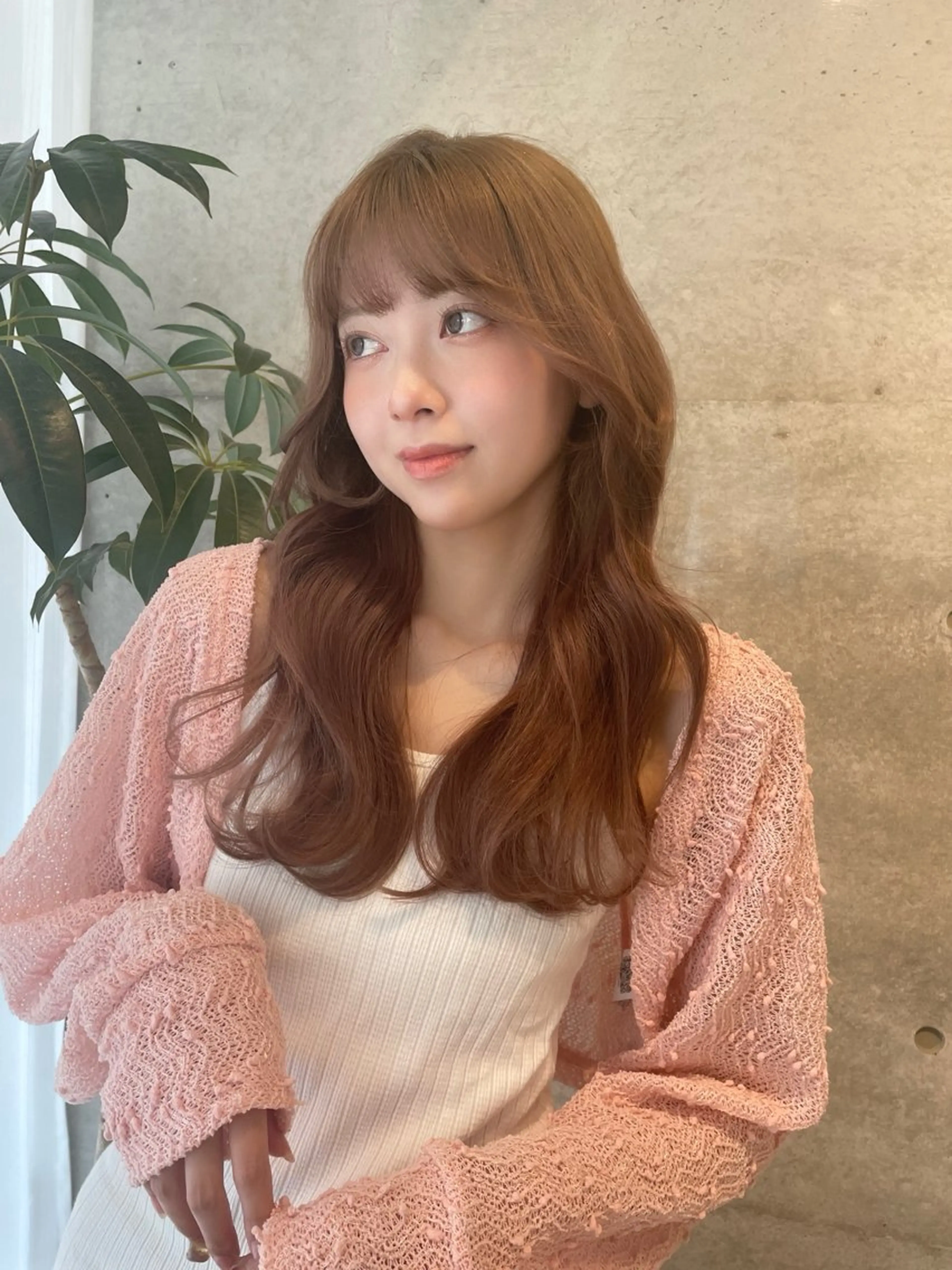 セミロング カラー ベージュカラー ブリーチ ヘアカラー トリートメント レイヤーカット🎀 kanaのヘアスタイル