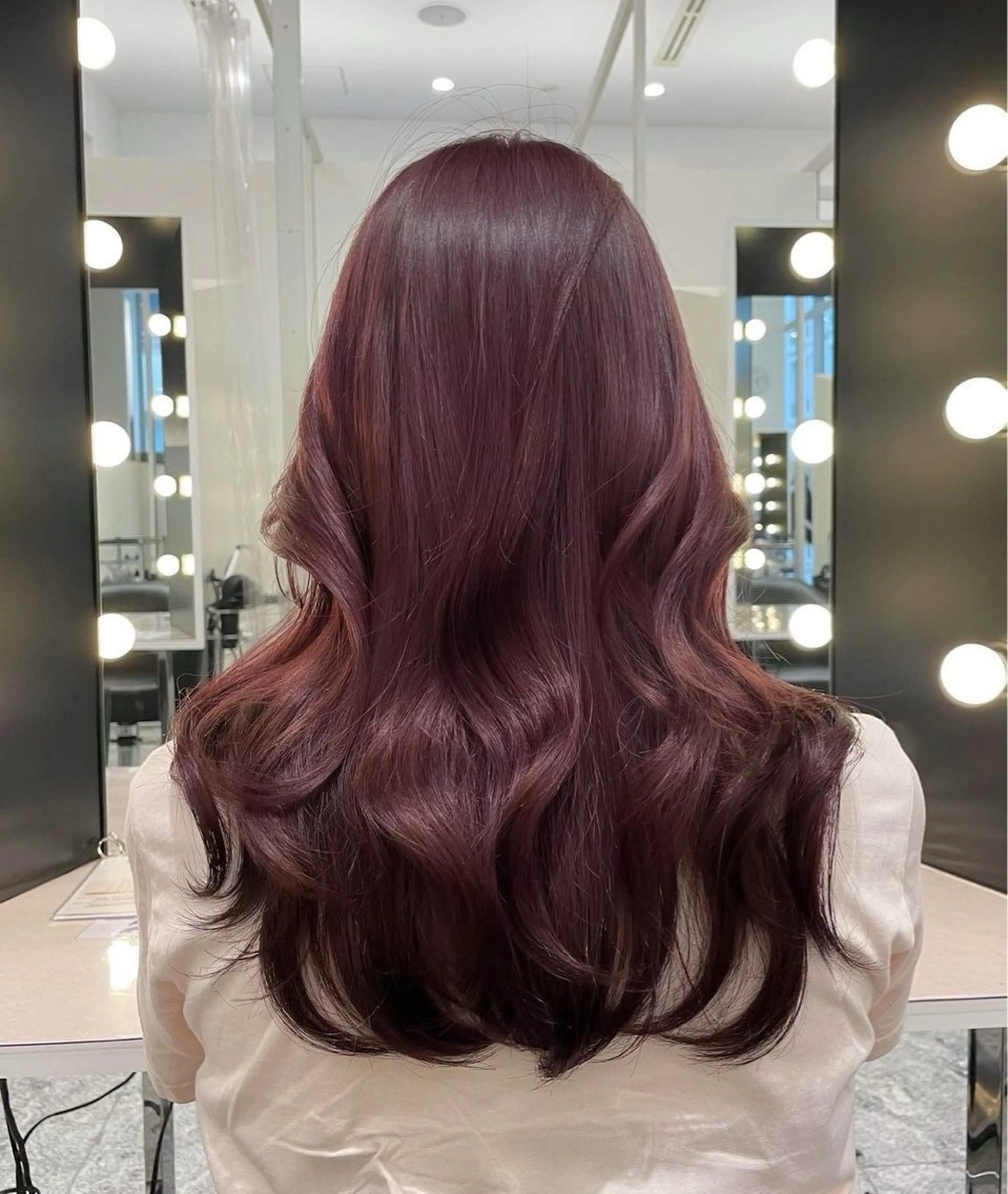 ロング レッドブラウン ヘアカラー 透明感カラー💞🌈 上尾/Airaのヘアスタイル