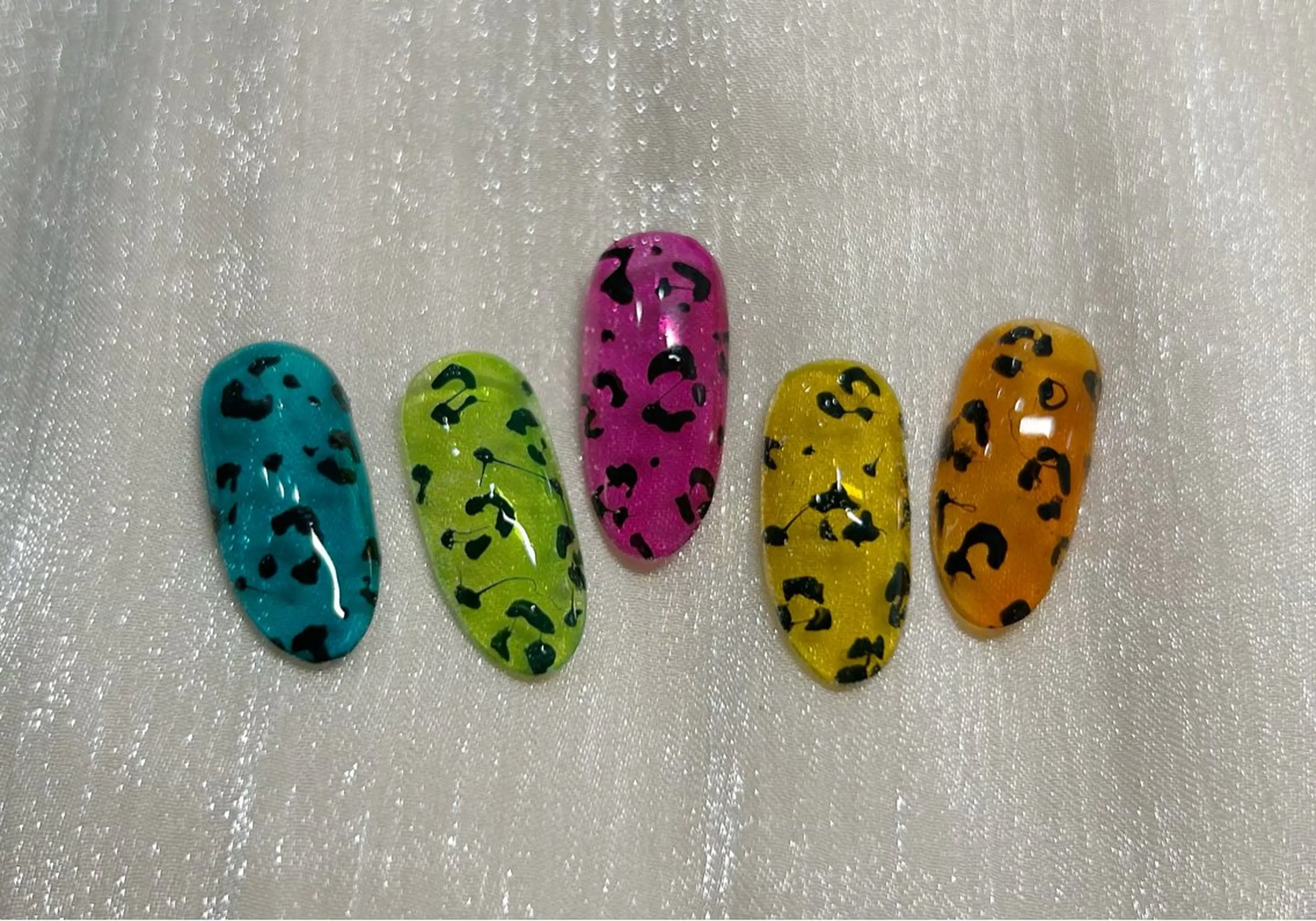 ネイル NIJI ネイルサロンのネイルデザイン