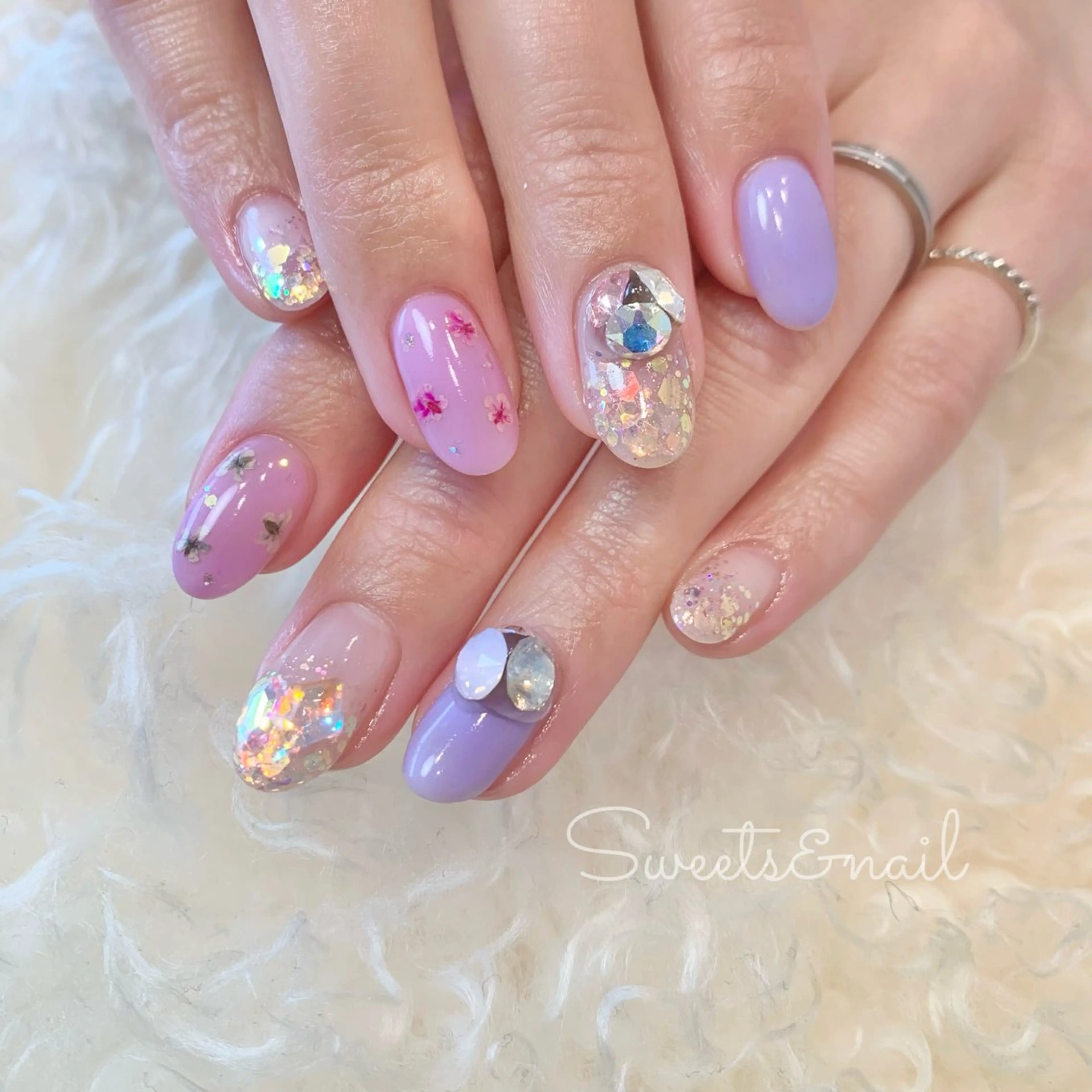 ネイル オーロラネイル Sweets＆ nail みなこのネイルデザイン