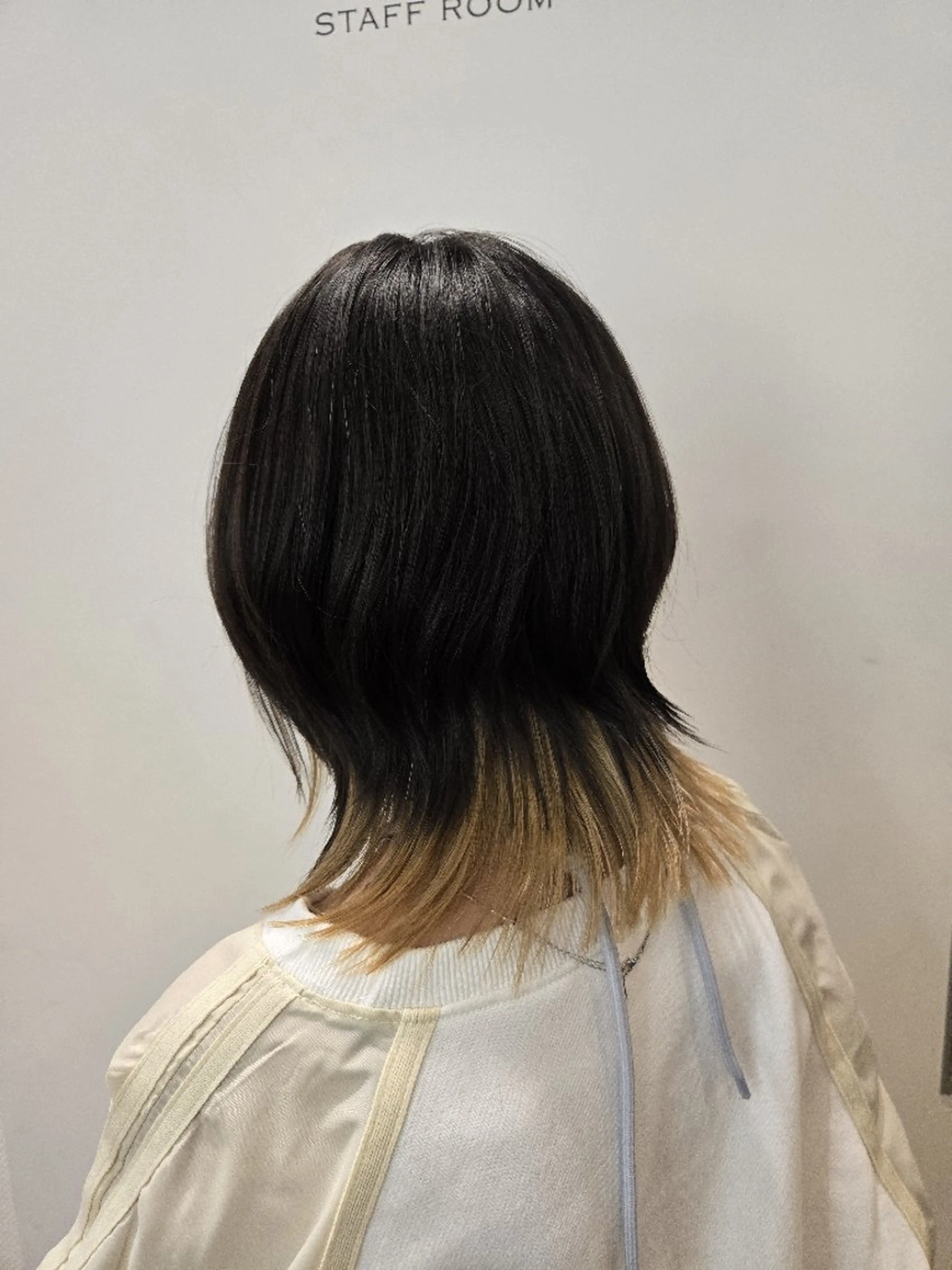 ミディアム カラー カット ヘアカラー 🌟Cube 東山 侑以🎮𓈒⋆͛のヘアスタイル